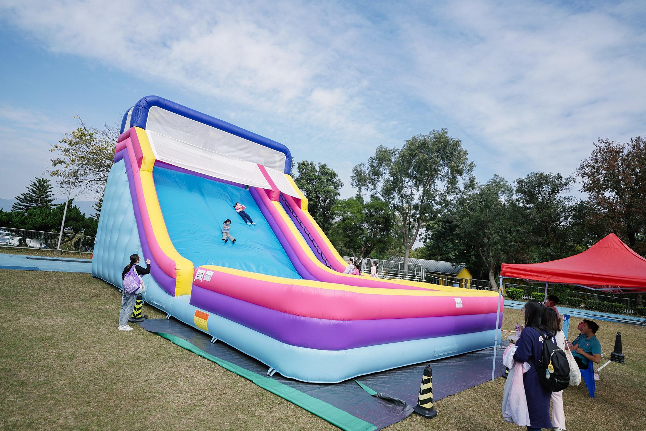 八米充氣彈床滑梯