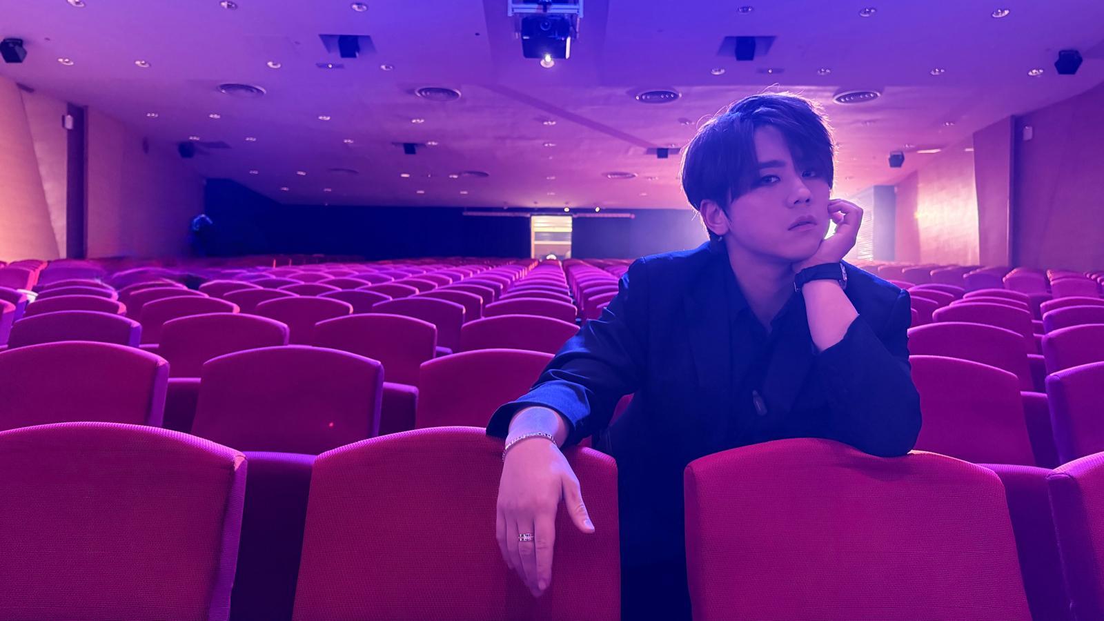 姜濤自言仍然熱愛唱歌,今年將推出一系列不同的歌曲。