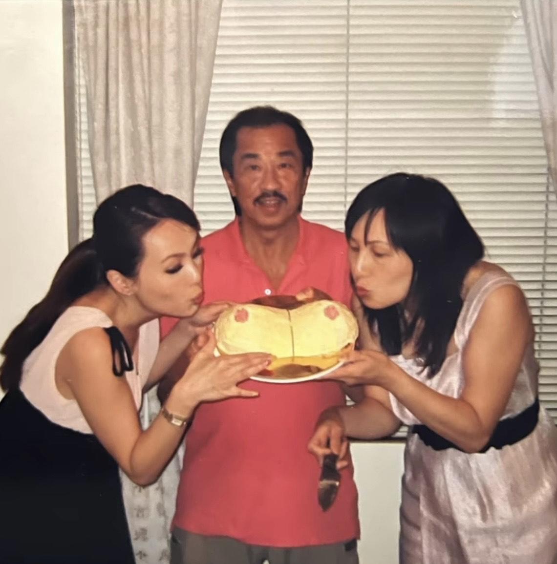 楊洛婷大讚爸爸有著令人難以置信的求生意志。