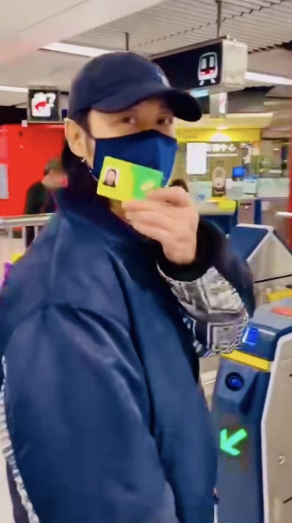 蔡一智「登六」即曬樂悠咭。