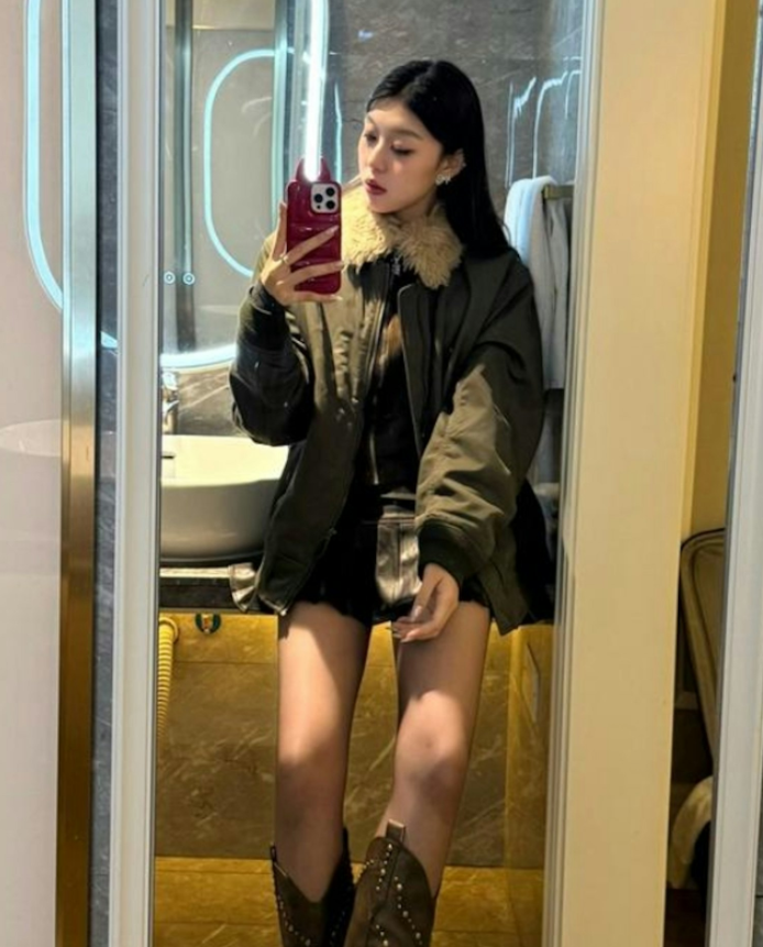 中國男子籃球職業聯賽(CBA)的廣州龍獅籃球俱樂部新星張興亮於比賽前夕將女友整個人「裝進行李箱」拖回宿舍過夜,聲稱「熬夜通宵一晚補習」。(網上圖片)