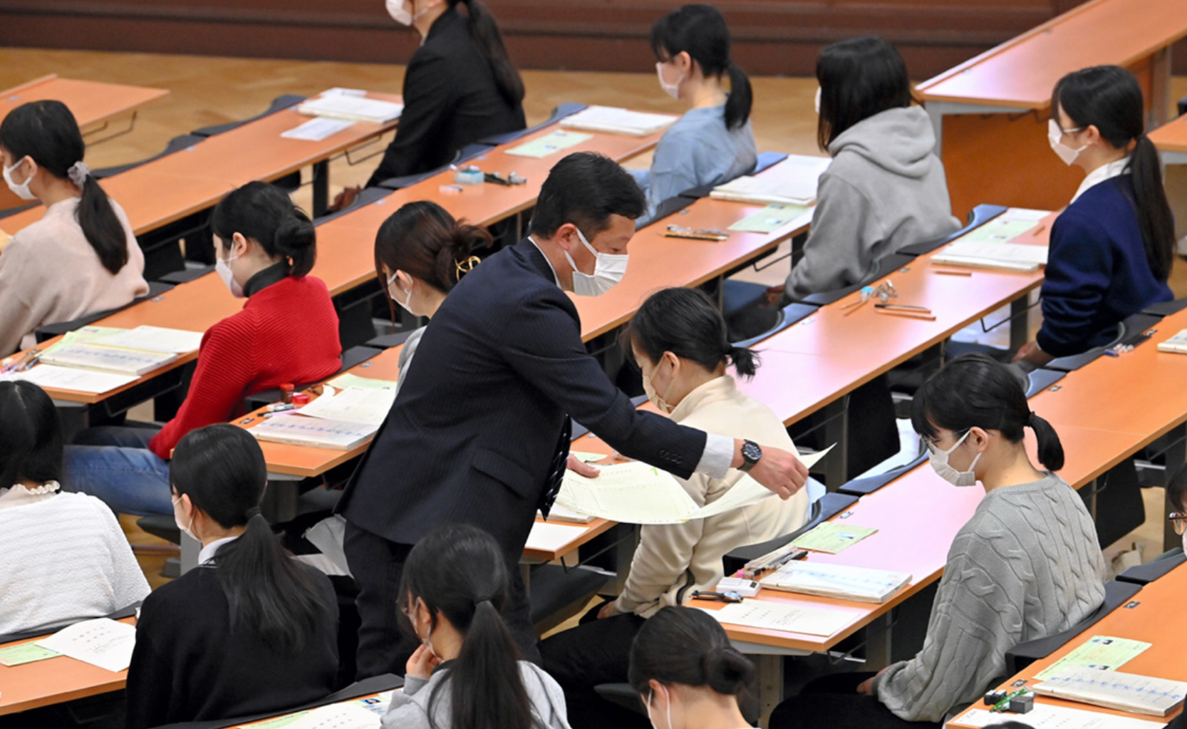日本大學入學共通考試將於1月18日、19日進行,社交平台有歹徒號召於交通工具上猥褻考生,更稱之為「痴漢節」。(網上圖片)