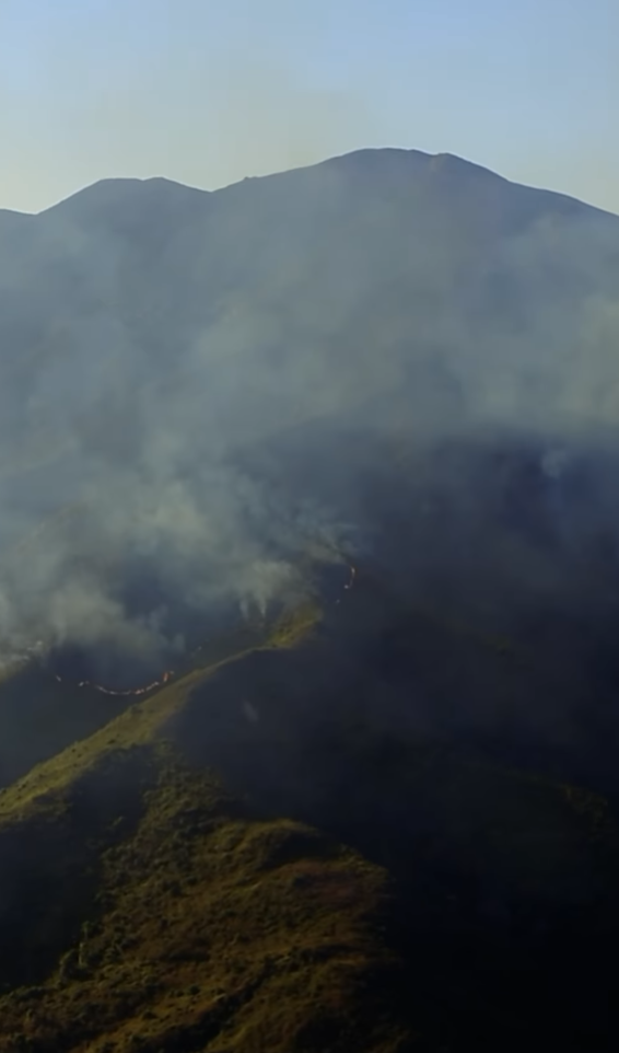 雞公嶺山火|政府飛行服務隊在Instagram發佈第一視角的灌救影片