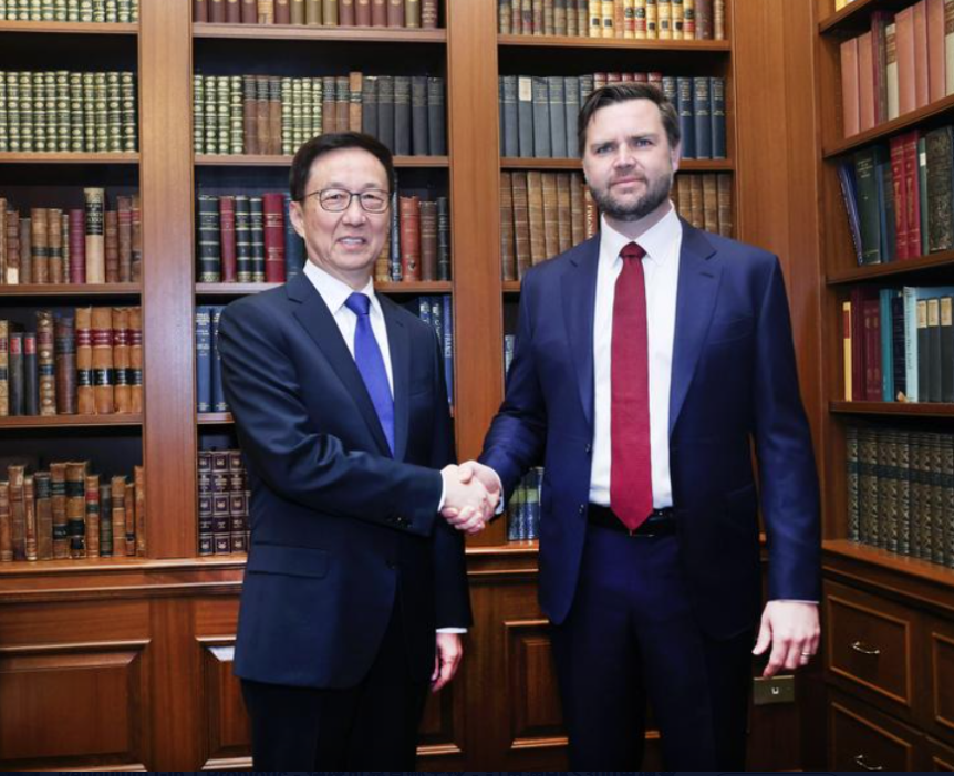 韓正較早前會晤候任美國副總統萬斯。(新華社)