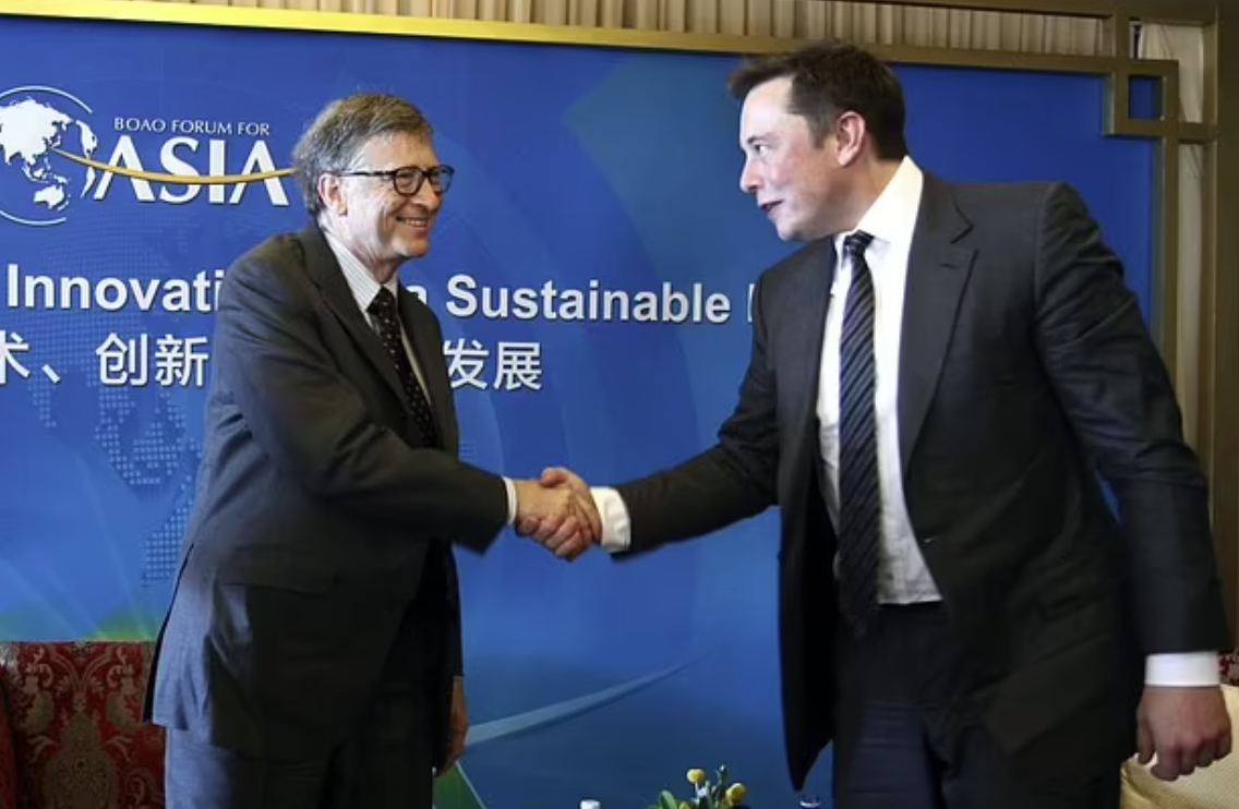 蓋茨與馬斯克。(互聯網)