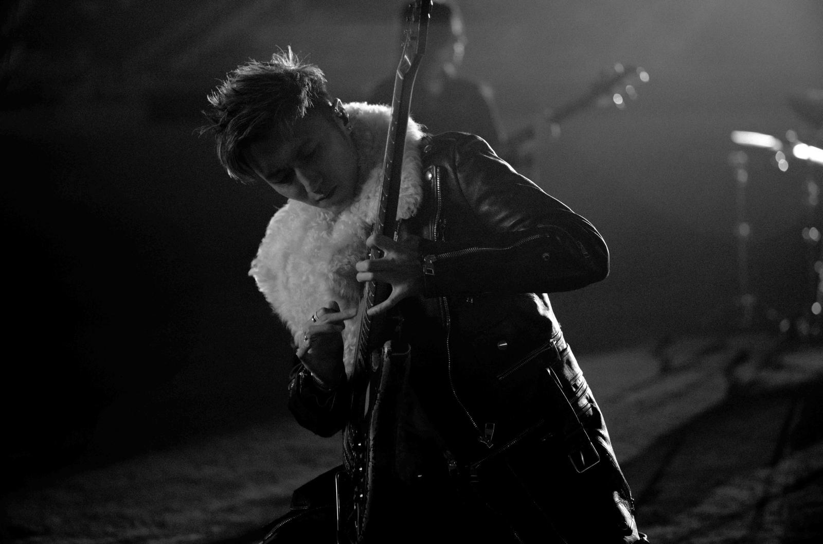 謝霆鋒藉新歌《逆行》寄語要做獨一無二的自己。