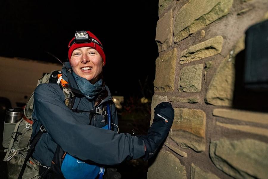 Cleo中途因救援而花去許多時間,最終仍以88小時完成比賽。(IG)