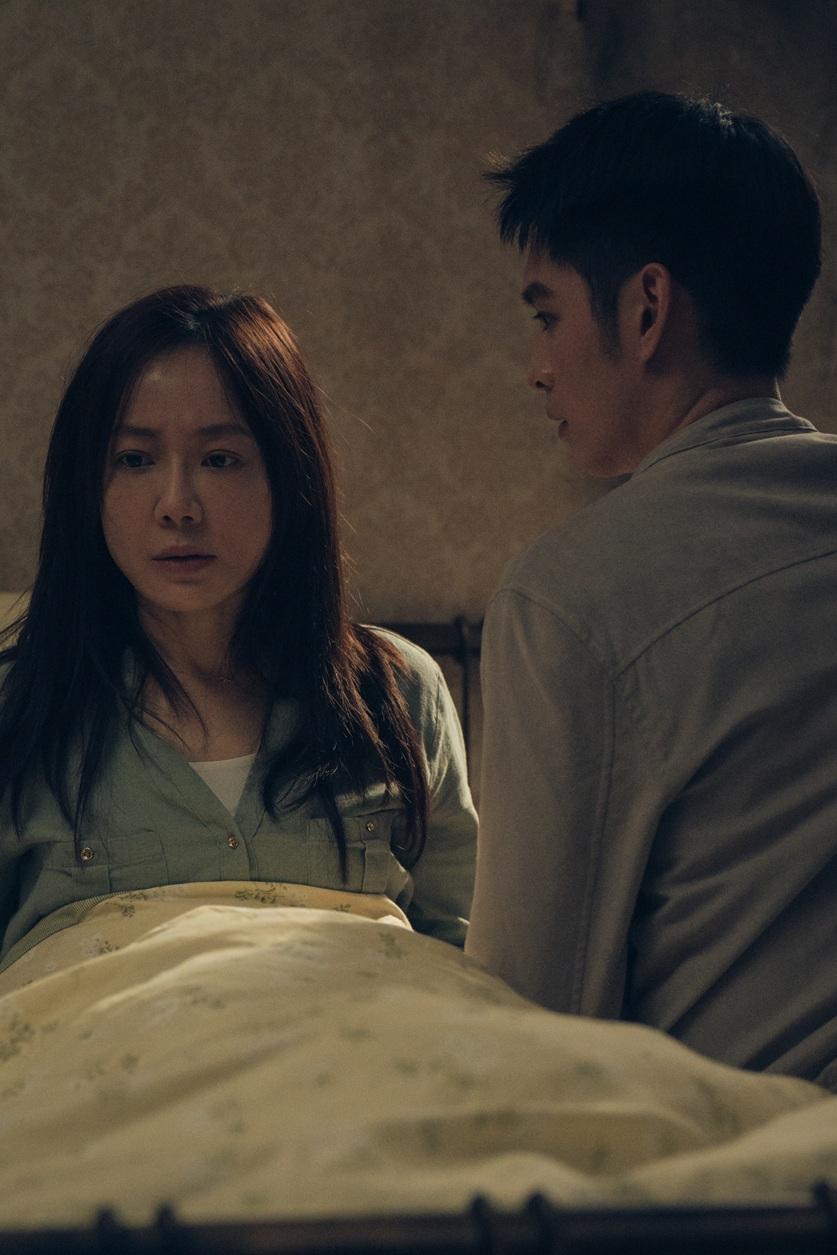 曹佑寧與尹馨,戲中不少對手戲。