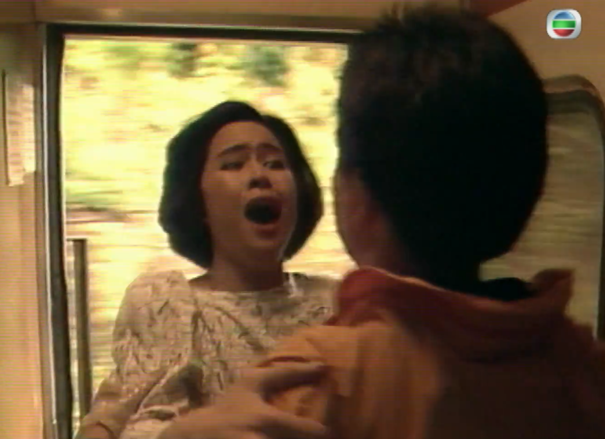 二人首度合作作品《義不容情》,劇中溫兆倫將女友邵美琪狠心推出火車一幕令人深刻。