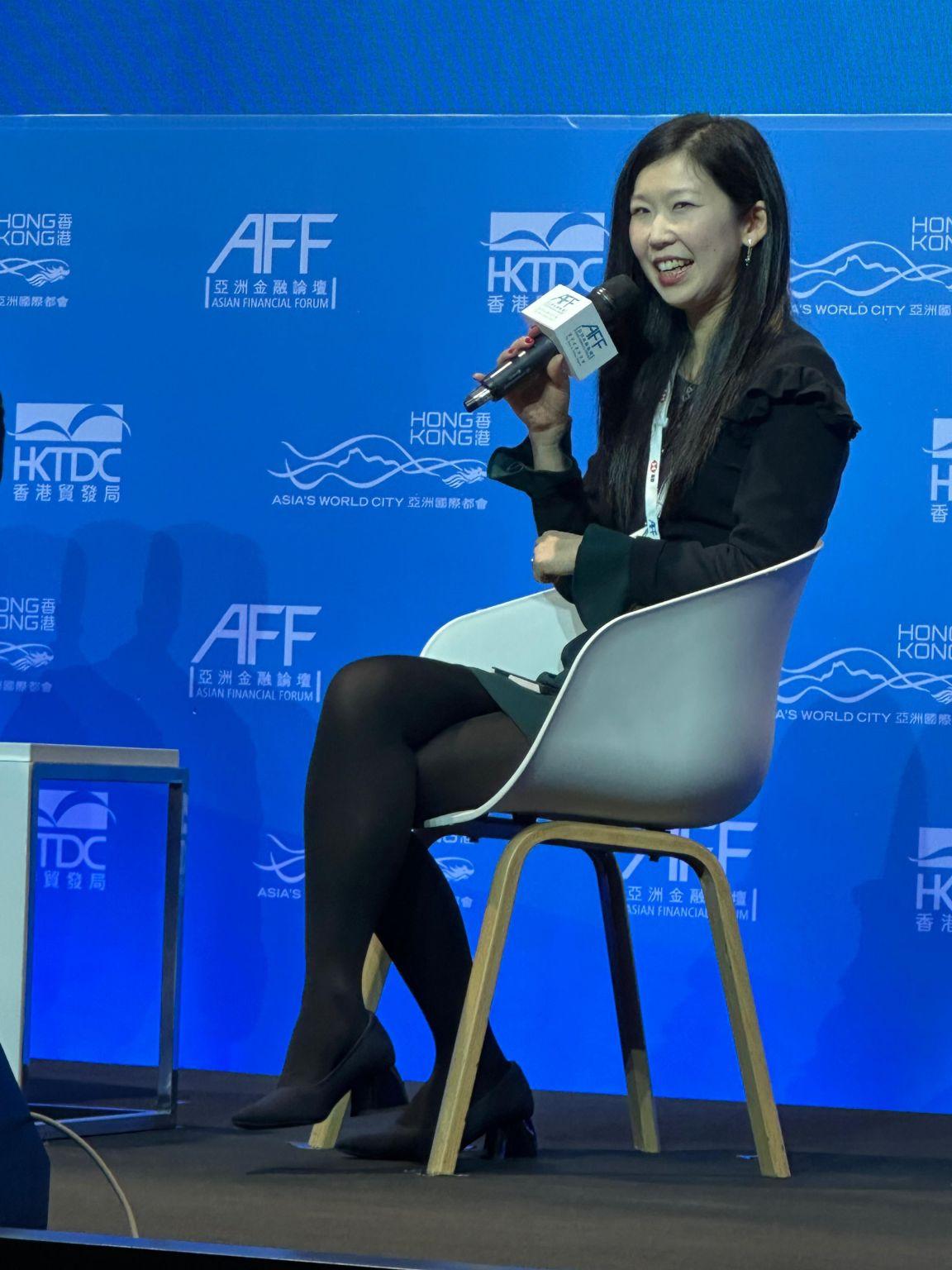 施慧勤認為隨著市場和科技的不斷變化,參與有關家族企業繼承規劃的討論至關重要。