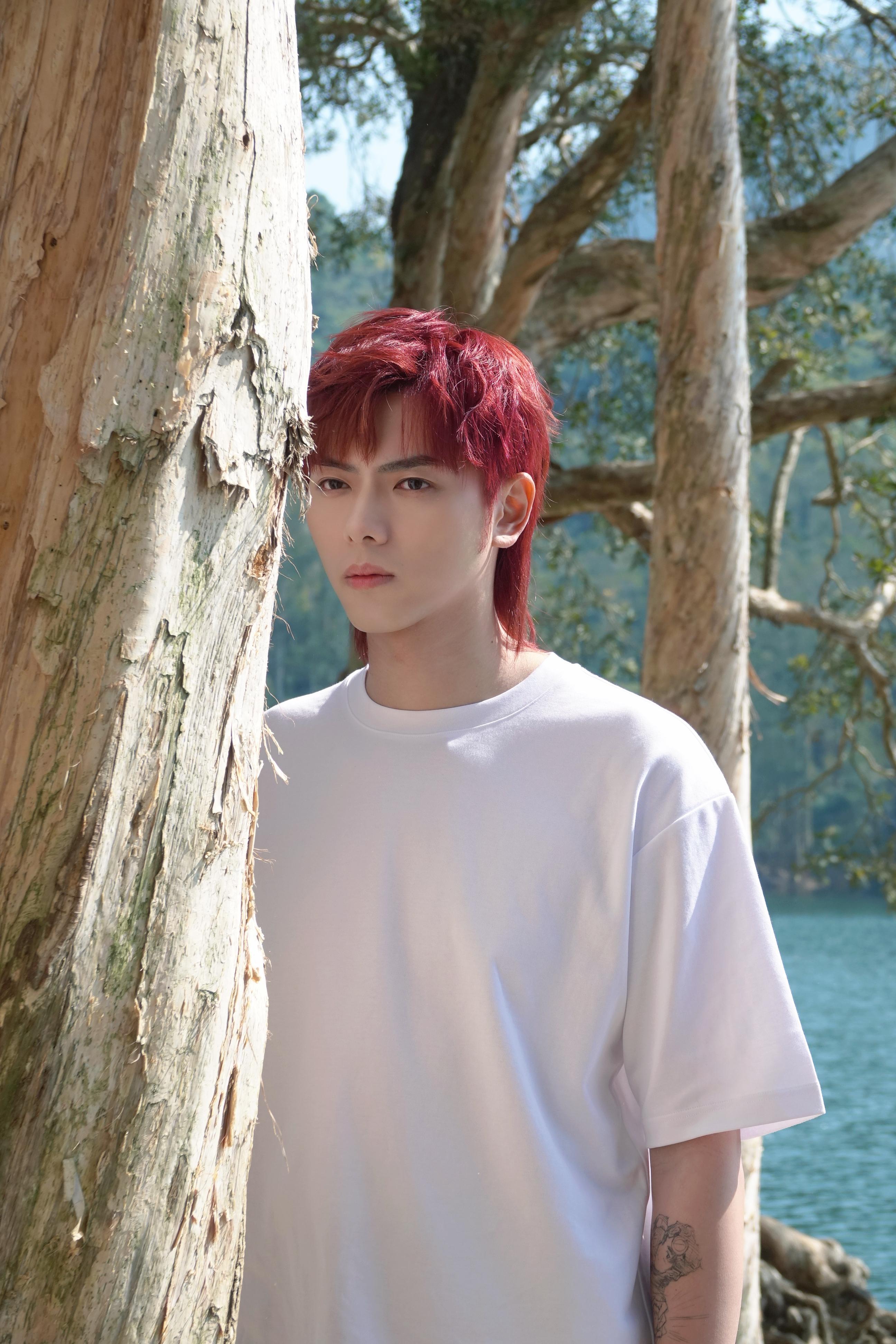 193郭嘉駿出道逾6年,自爆曾多次想「劈炮唔撈」。