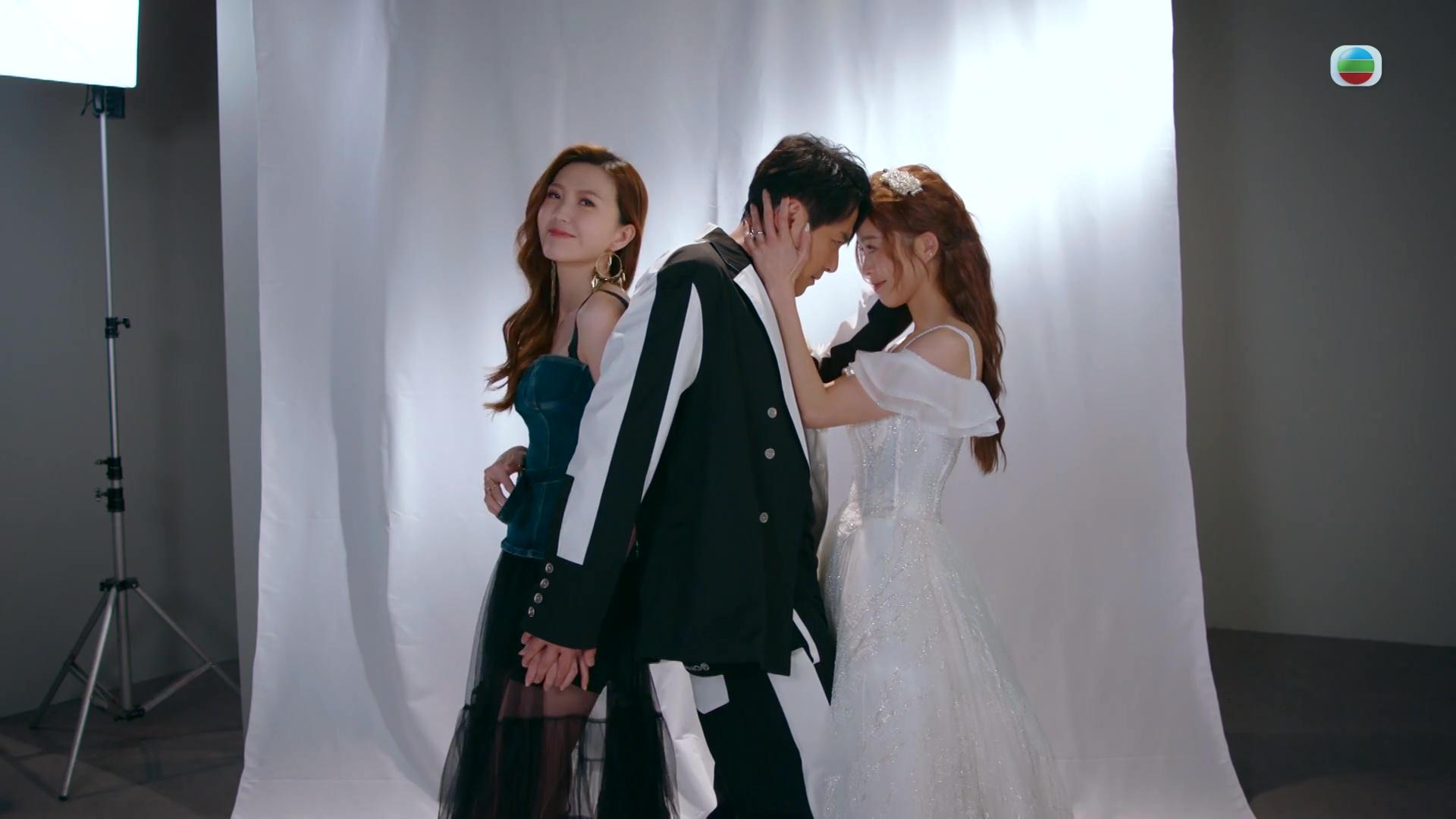 呢幕「小三」vs「正印」拉扯戲又係正。