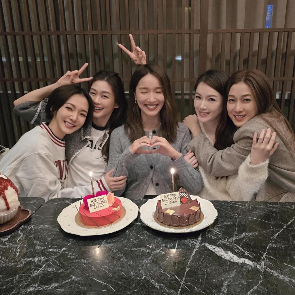 苟芸慧早前在帖文提及自己一個人,她在活動上表示好姊妹一直很支持自己。