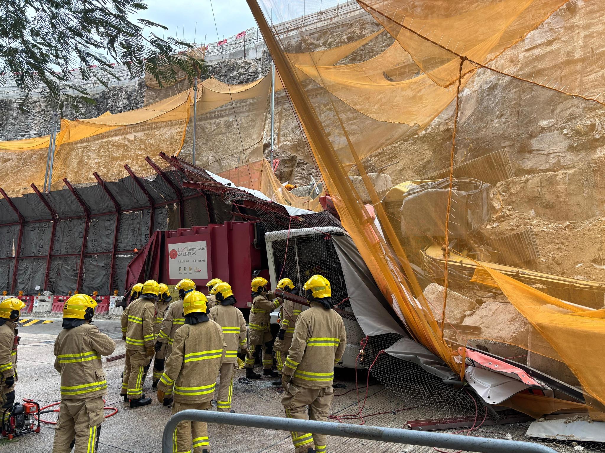 藍田康華苑對開連德道斜坡工地意外。(香港建造業總工會)
