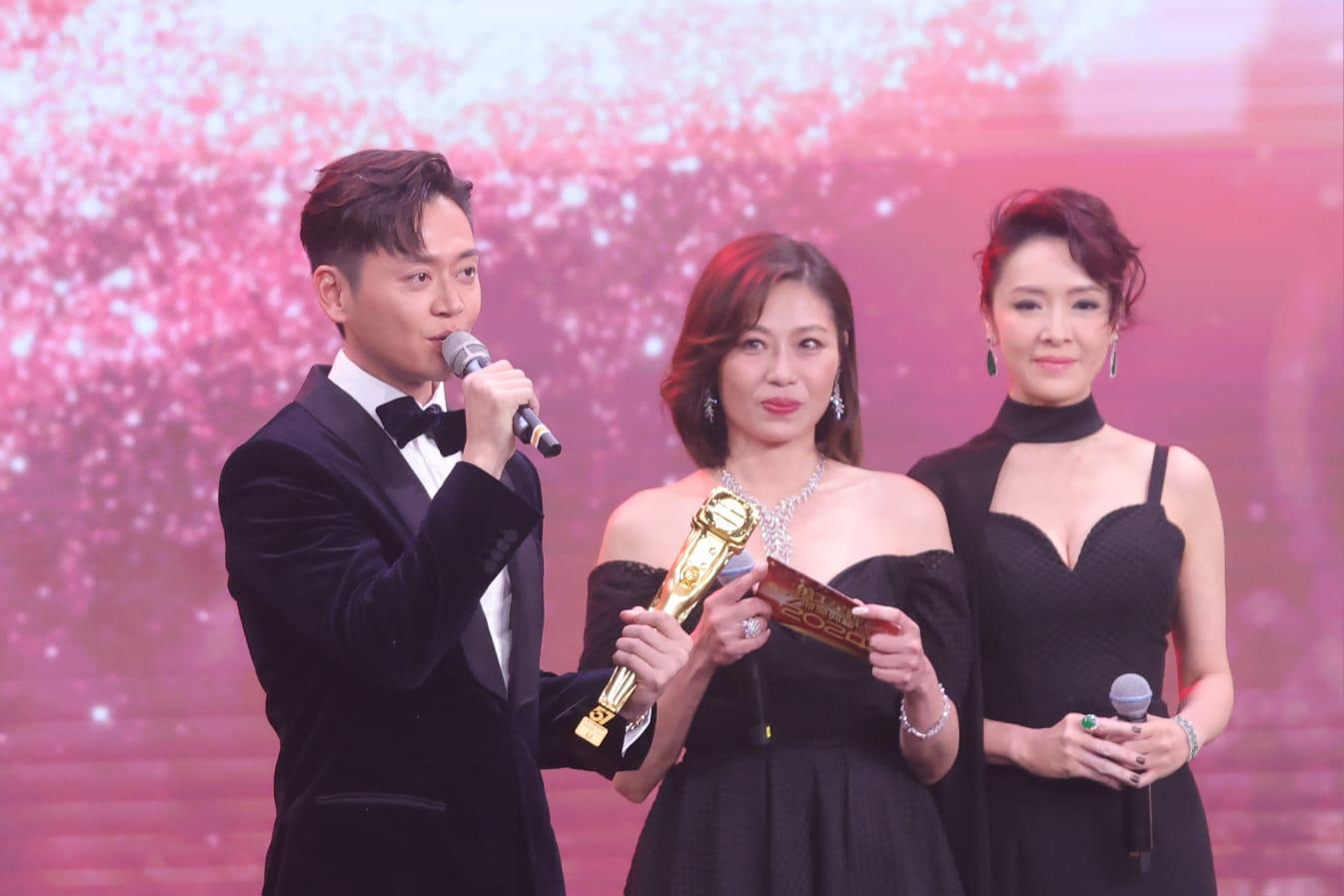 張振朗得獎時,特別多謝一班幕後工作人員。