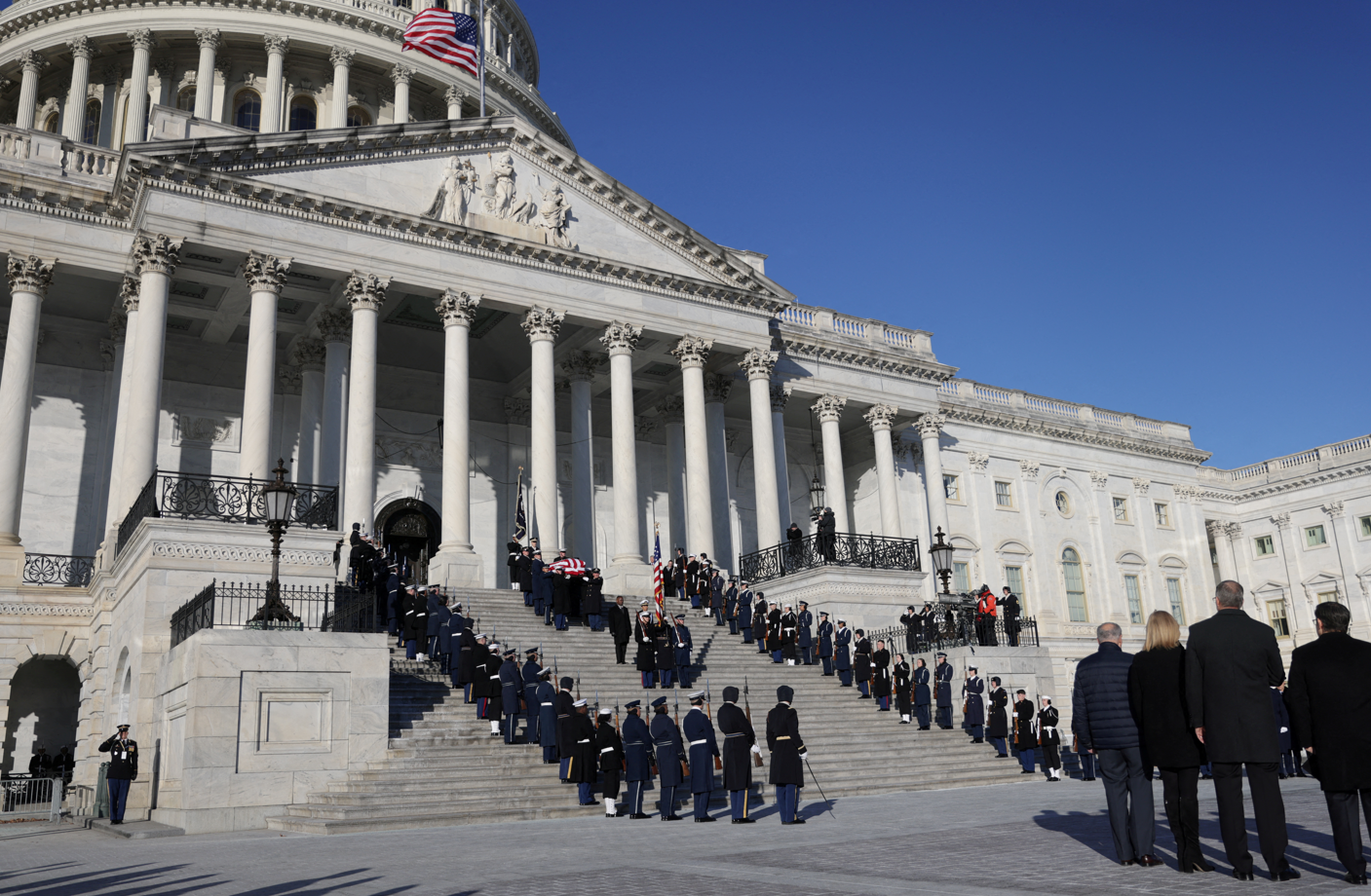 美國政府為100歲高齡辭世的前總統卡特舉行國葬,儀式在首都華盛頓國家大教堂舉行(路透社)