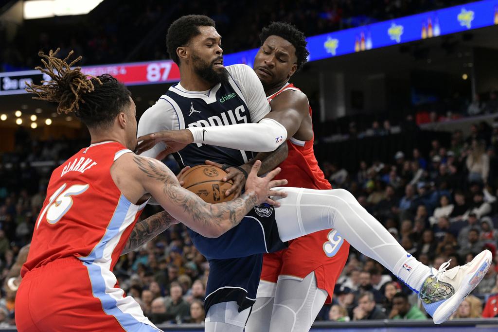 灰熊119:106贏獨行俠。(美聯社)