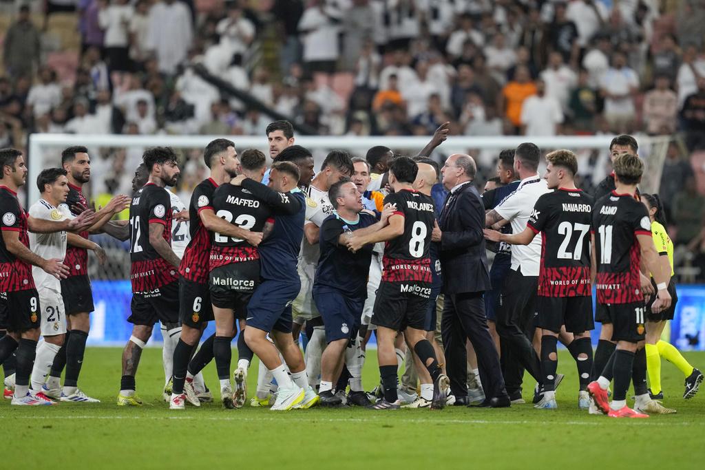 皇家馬德里及馬略卡職球員賽後爆衝突。(美聯社)