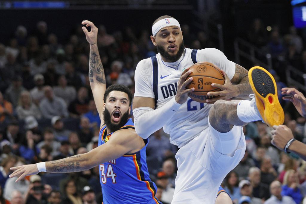 獨行俠121:115雷霆。(美聯社)