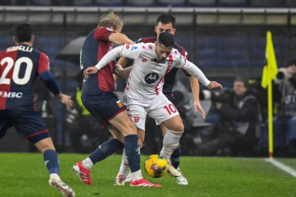 熱拿亞2:0贏蒙沙。(美聯社)