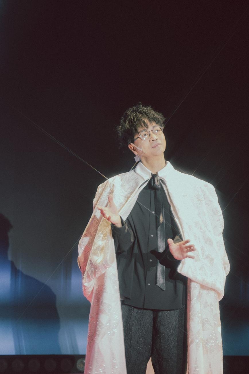 余迪偉在一連4場個人劇場騷《Fabulous Me》圓滿落幕。