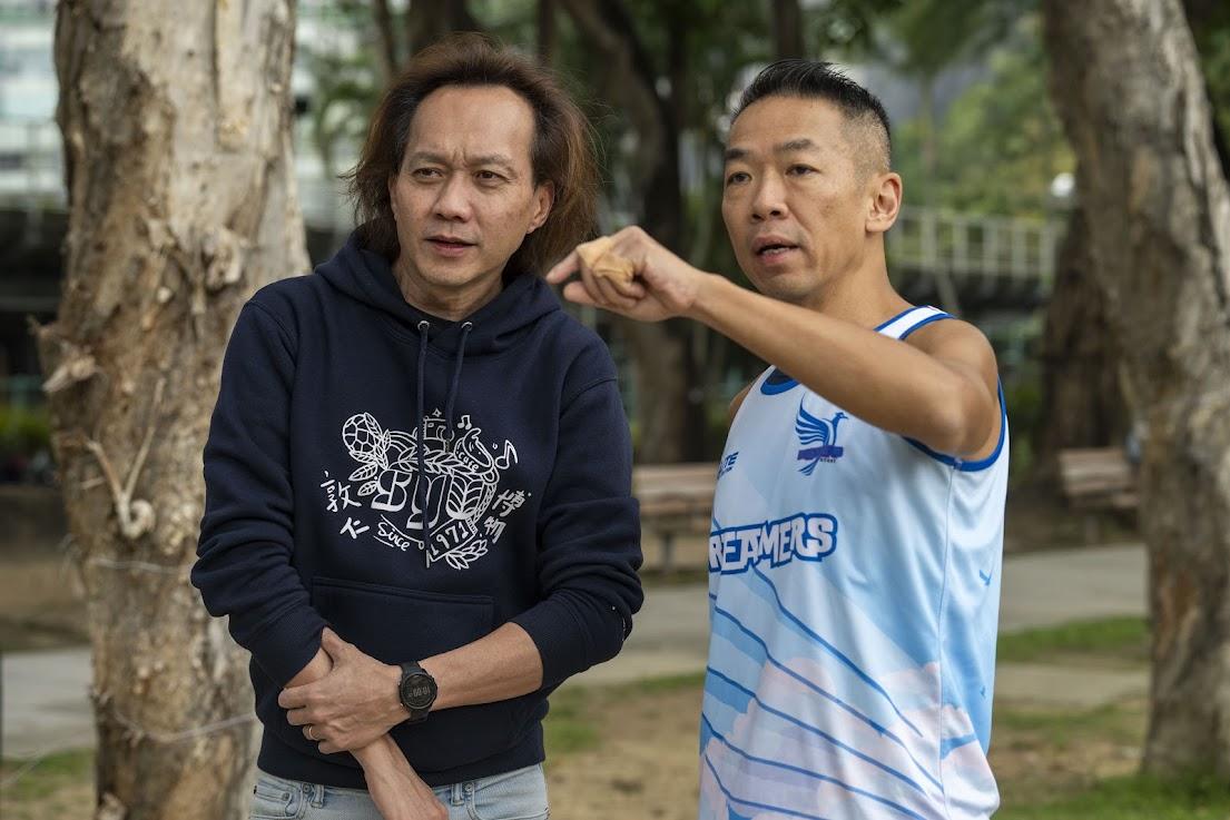 教練Mark看着隊員由零開始不斷成長。