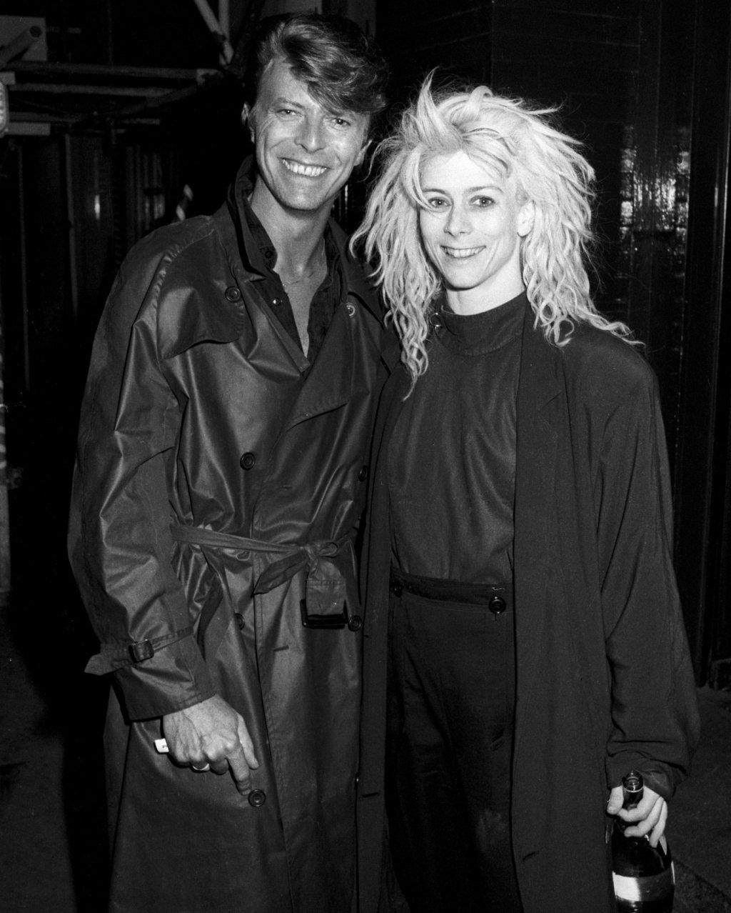 Louise1988年7月隨La La La Human Steps到倫敦表演,David Bowie走到後台自我介紹。