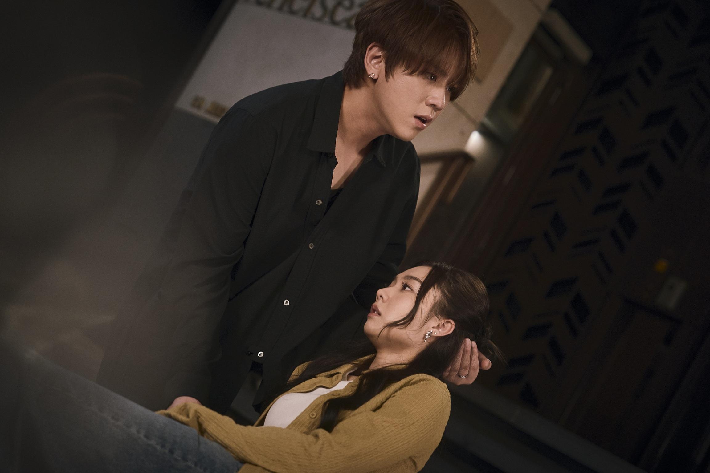 姜濤和Yoyo在《無用的謊言》演情侶。