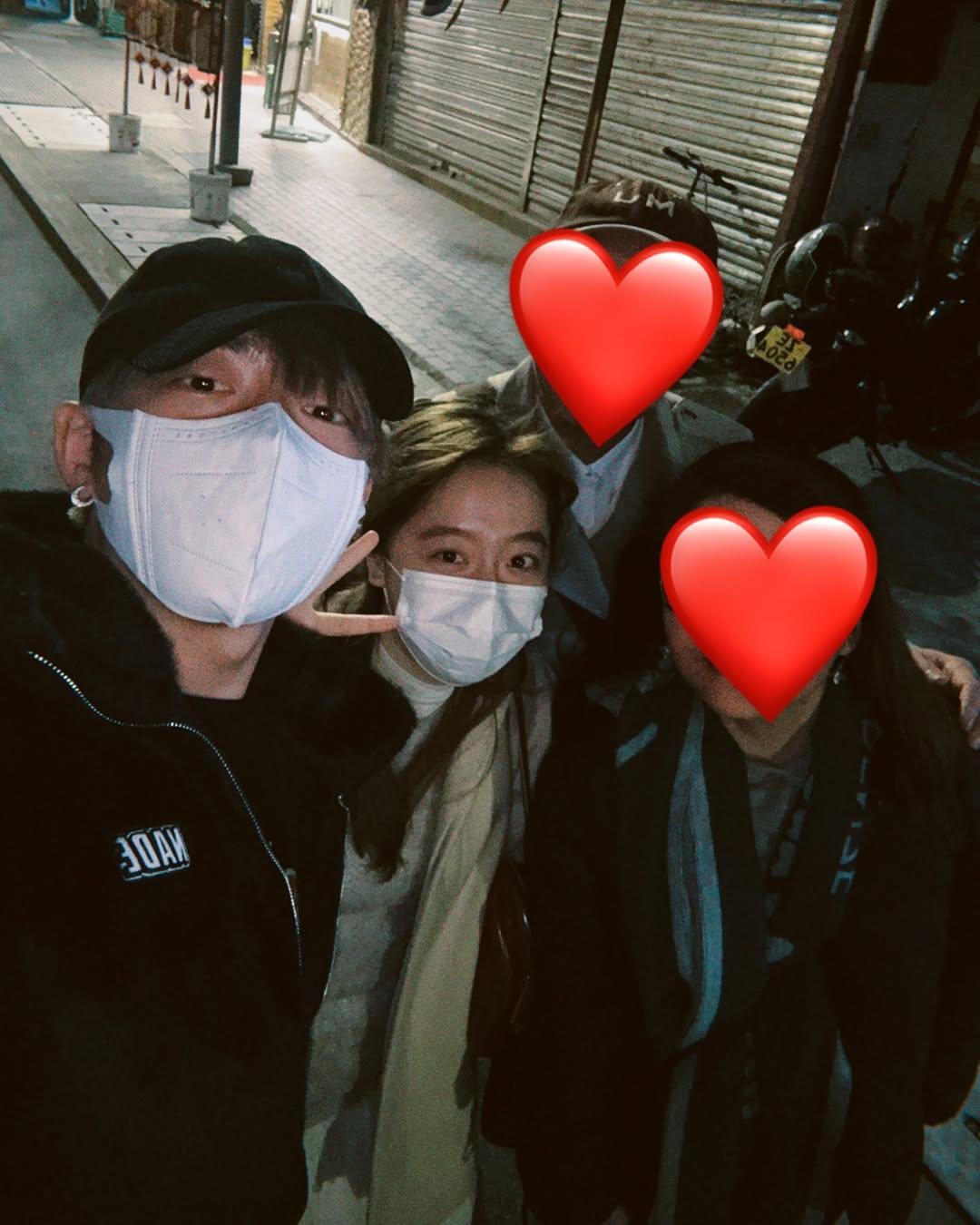 Edan與父母和「小如豬」吃飯,一次過慶祝自己與爵媽爵爸的生日。