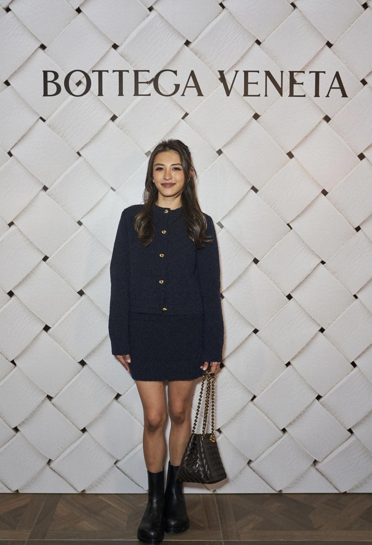 上山詩鈉女兒 Hilary Fan 顏值極高。