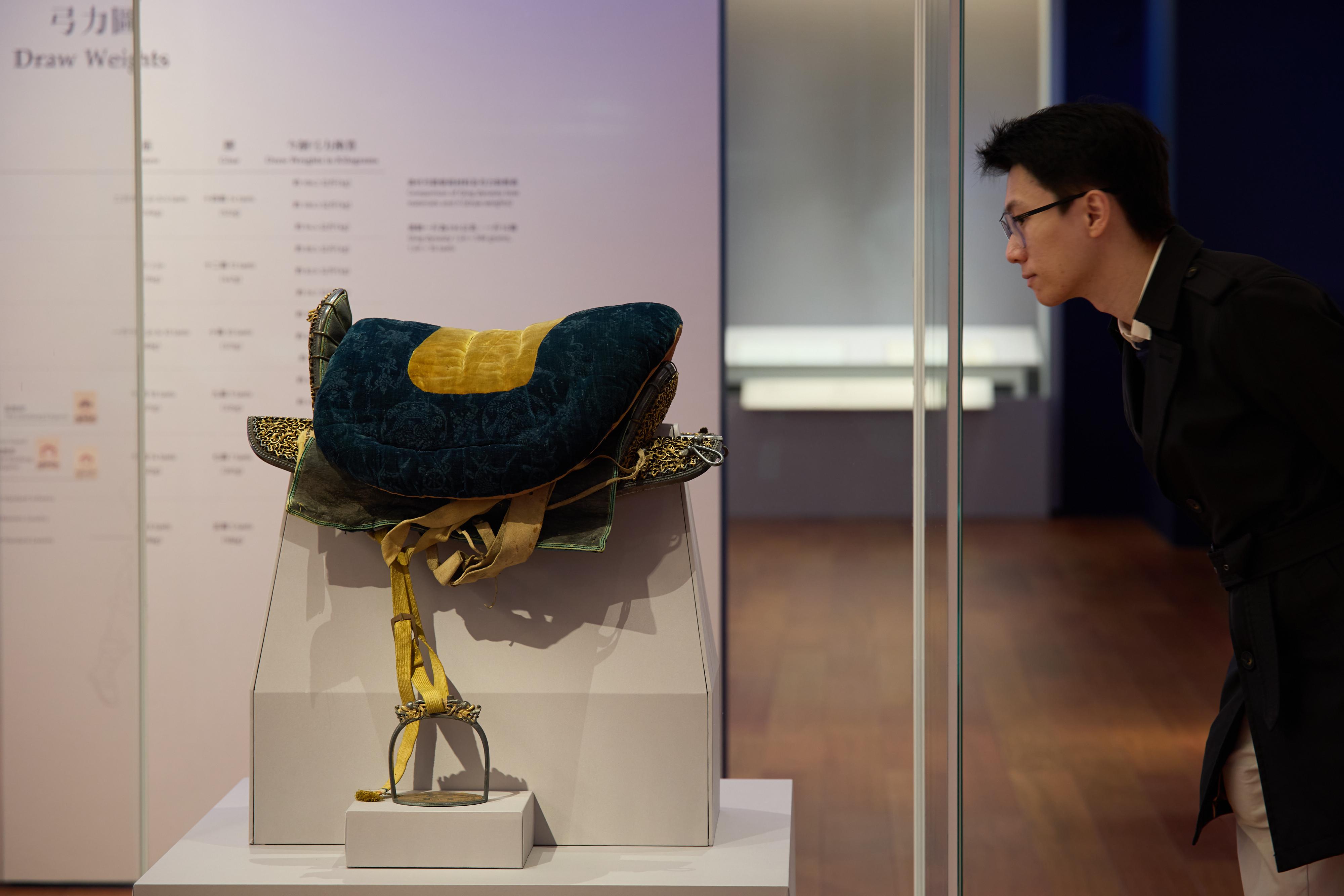 皇太極御用龍紋馬鞍 (香港故宮文化 博物館提供)
