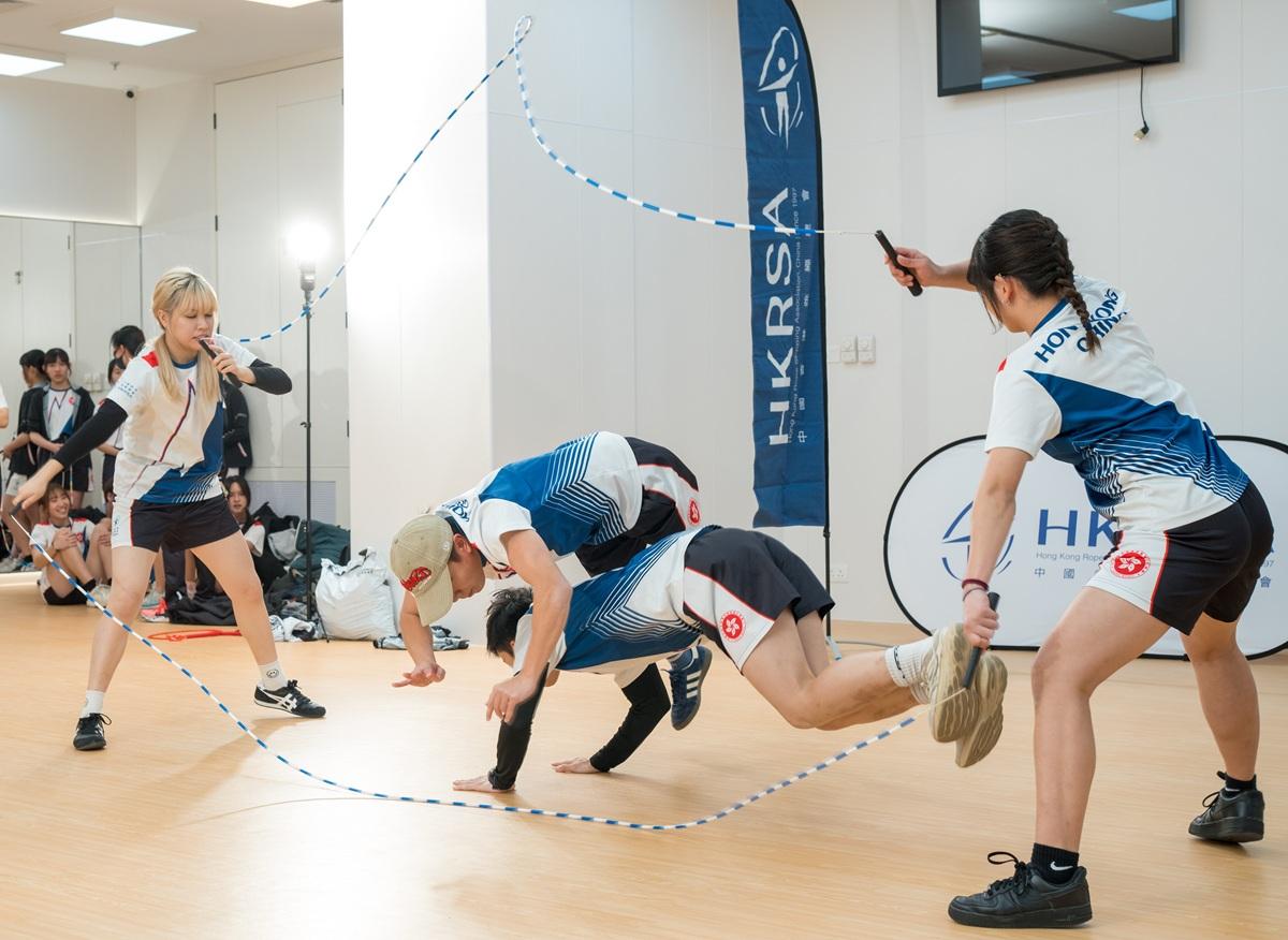 市民旅客在新春匯演就可欣賞到李俊明曾帶到巴黎奧運舞台的「過隧道」招式。