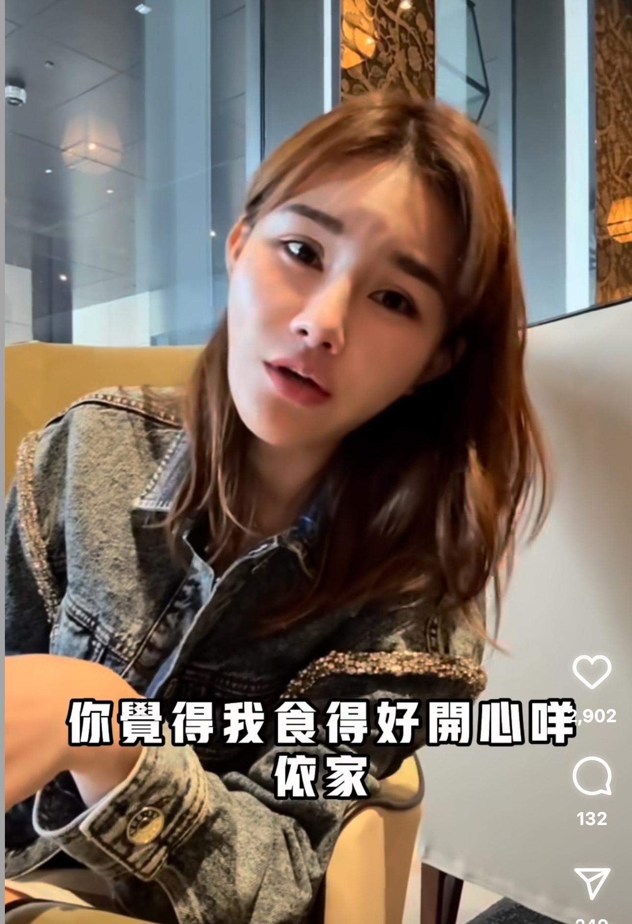 五索表示自己不愛吃甜點,但因裕美才吃。