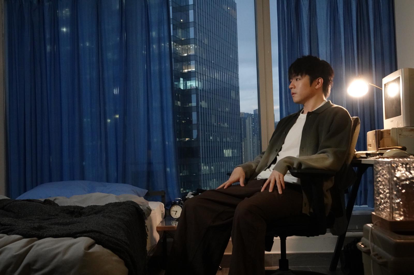 陳卓賢Ian認為打工仔即使每日重複工作,但偶爾仍可發白日夢、放飛自我,尋找生活樂趣。