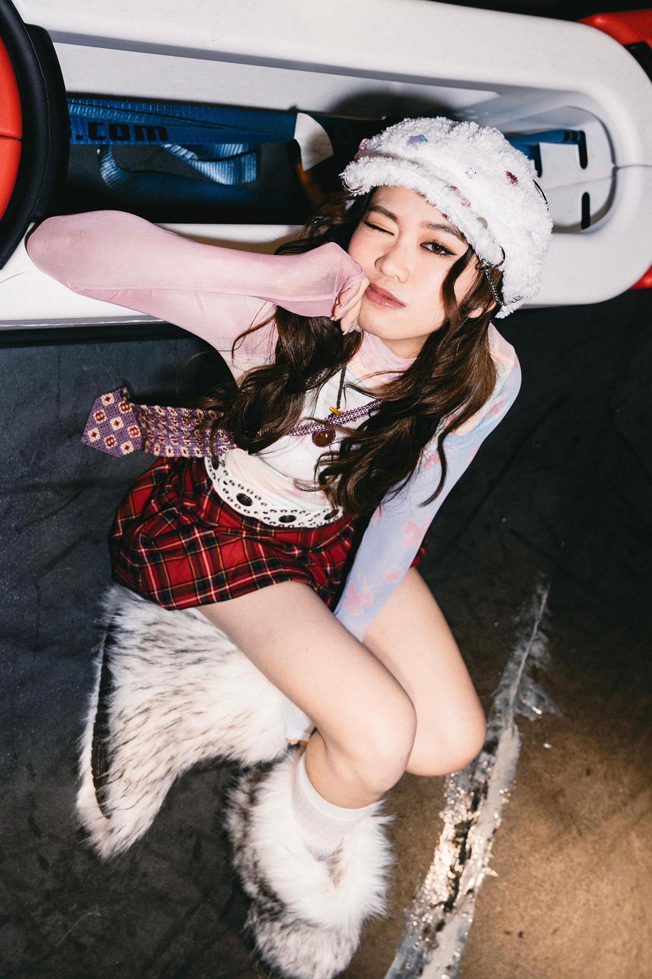 《將快樂這刻蔓延(snap it)》這首輕快歌曲,是三粒音project的第三首作品。