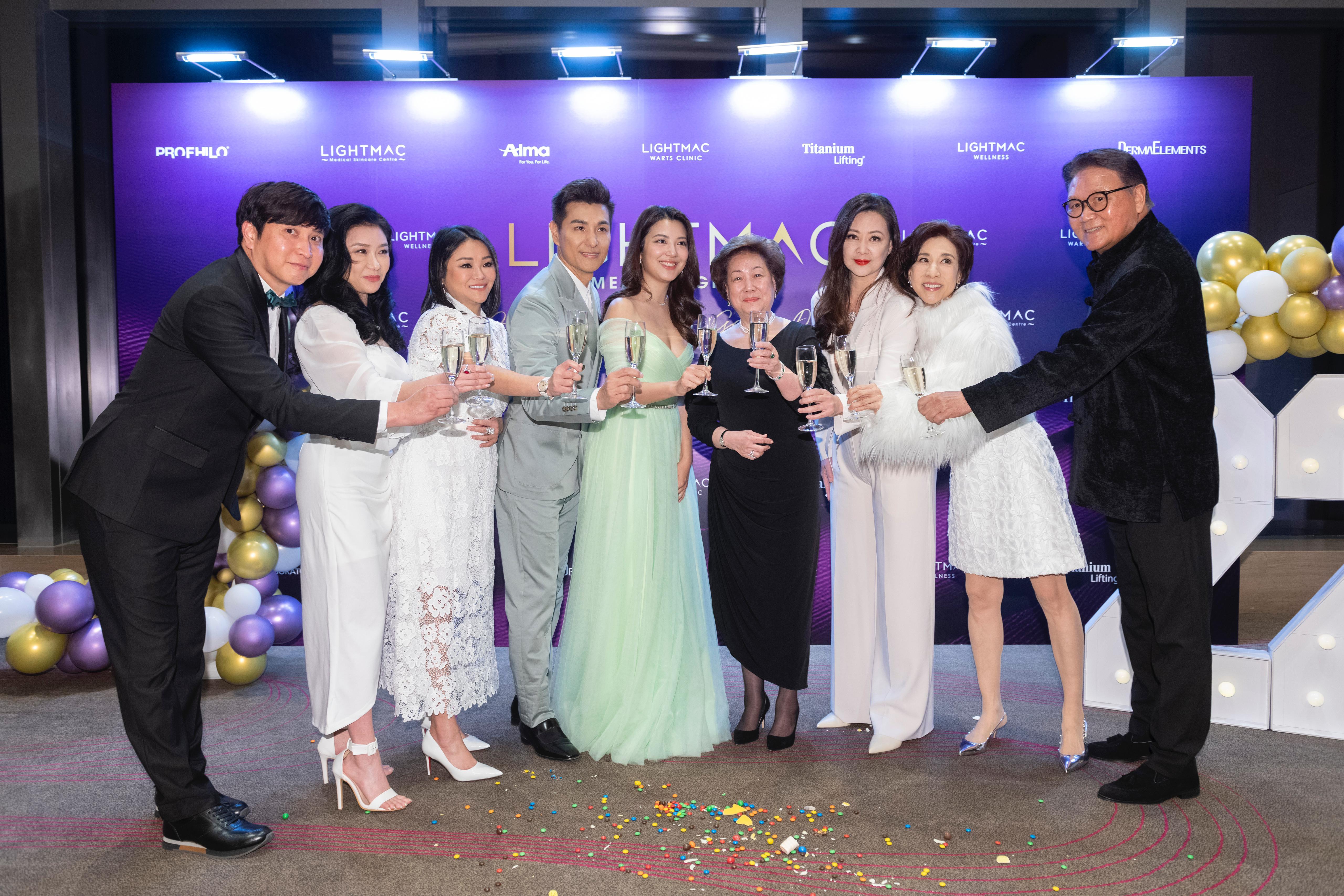 張慧儀、陳展鵬、單文柔、王馨平和林漪娸一同出席活動。