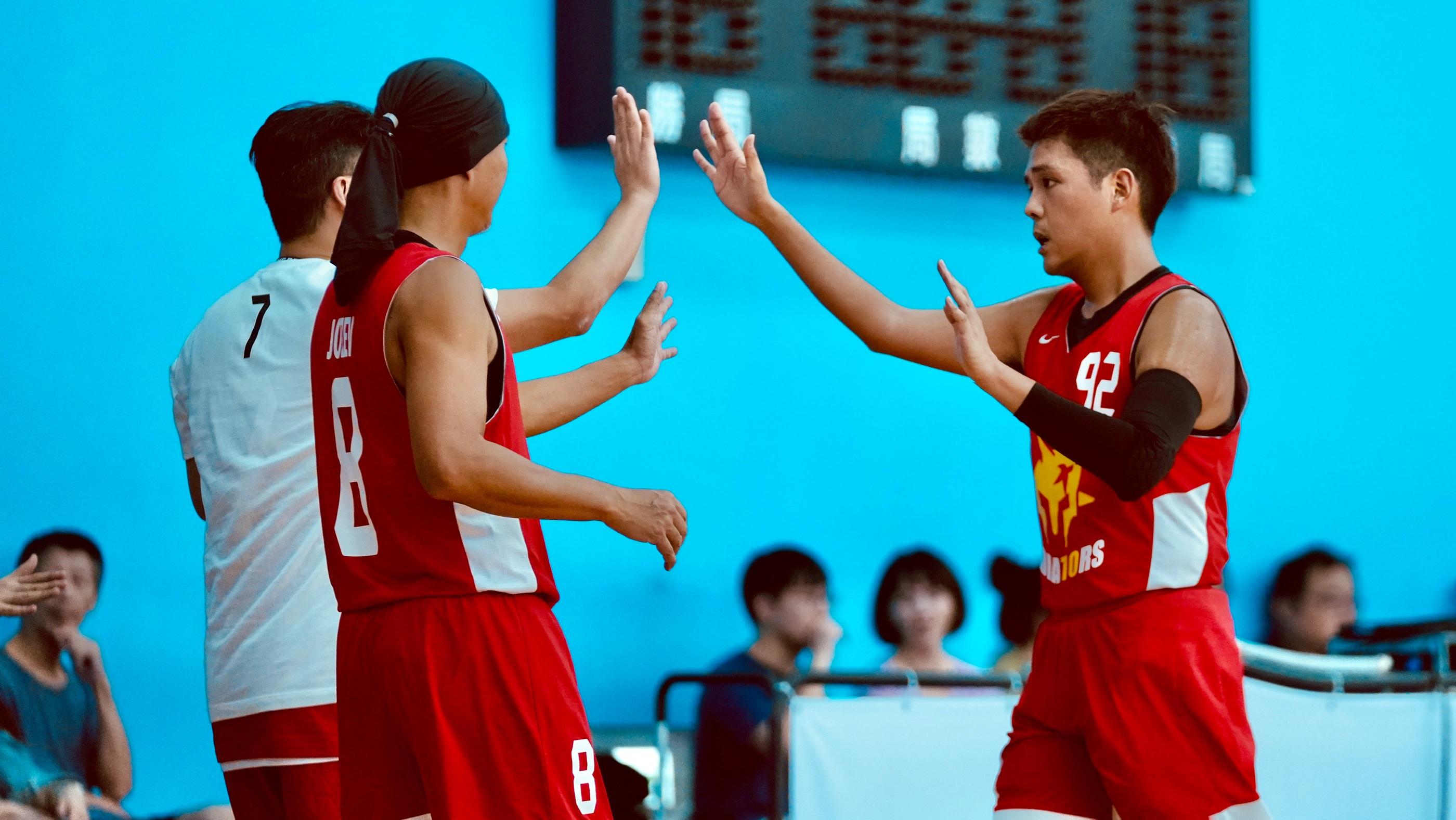 Neal范浩賢熱愛籃球,為籃球隊Mediators其中一員