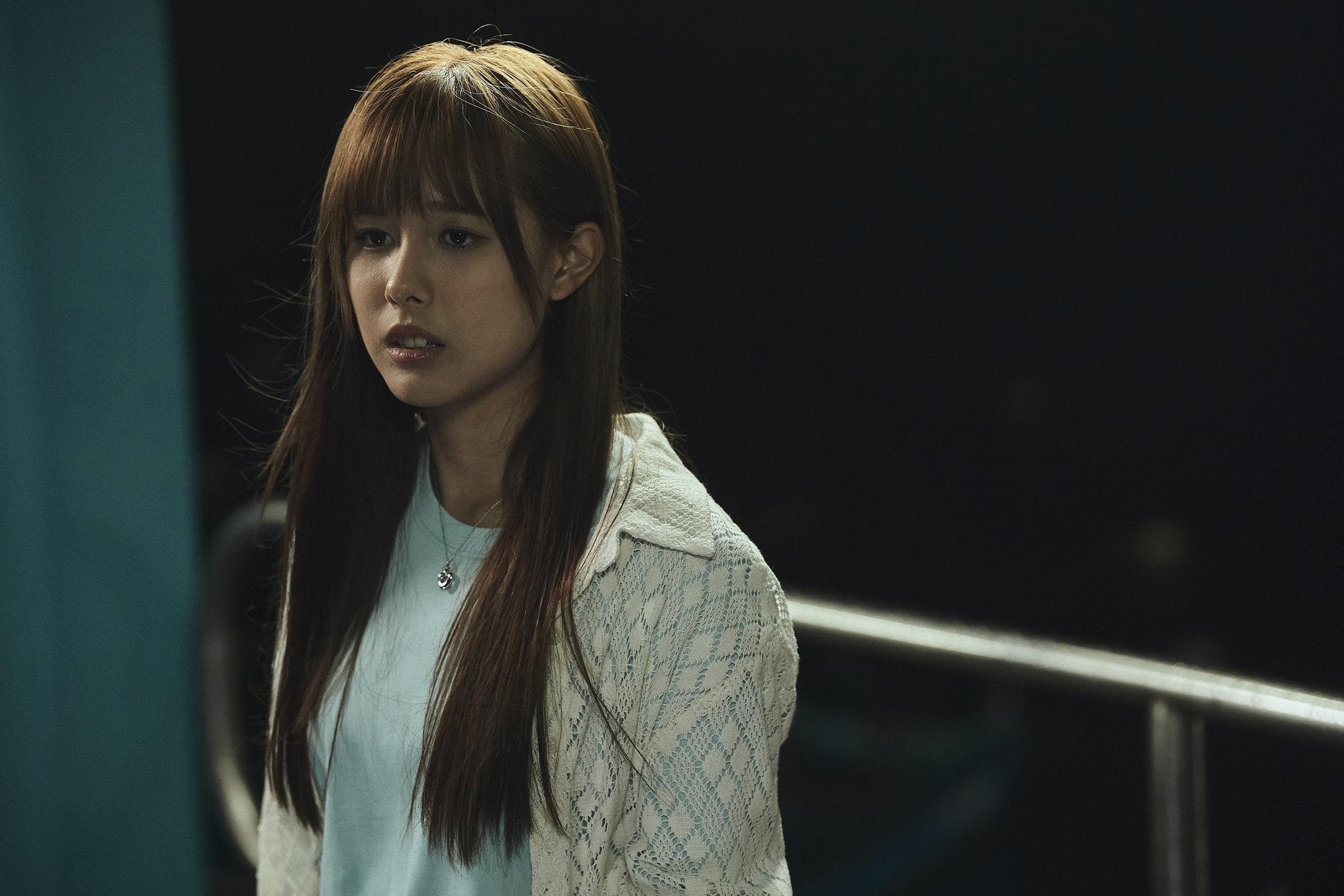 Alice角色情緒激動。(《無用的謊言》劇照)