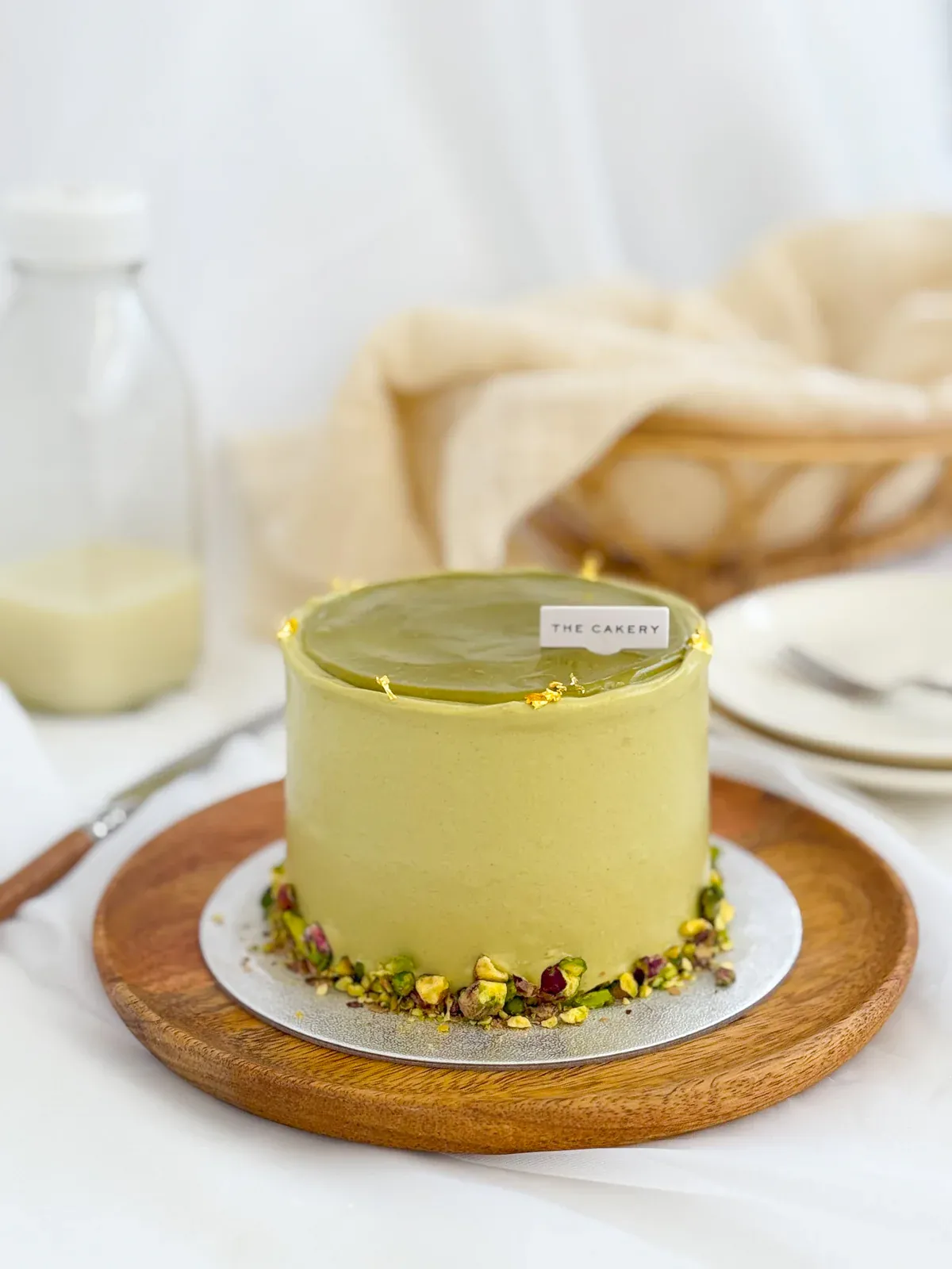 開心果流心蛋糕 4吋$448,6吋$738