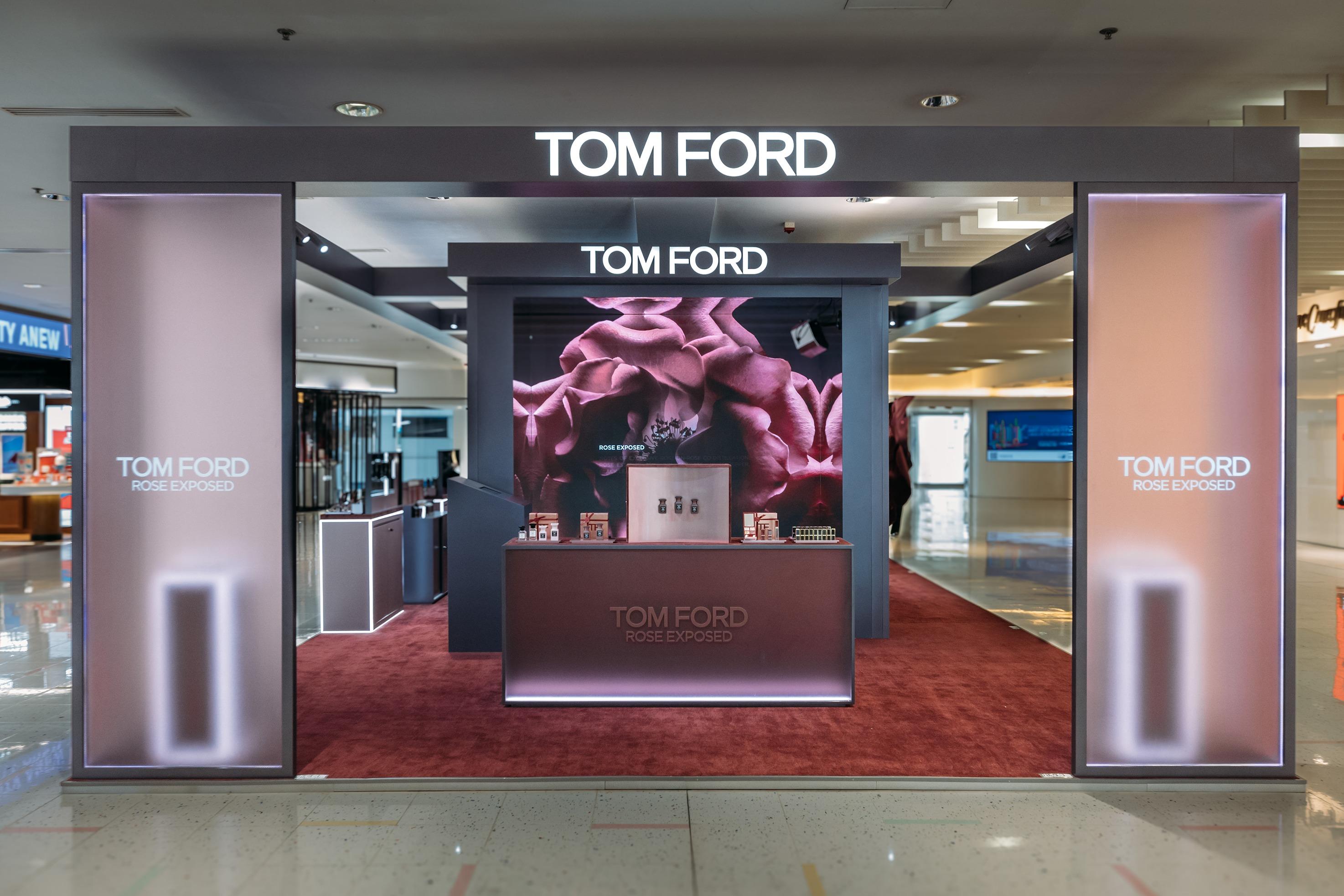 限定店入口設有沉浸式打卡位。