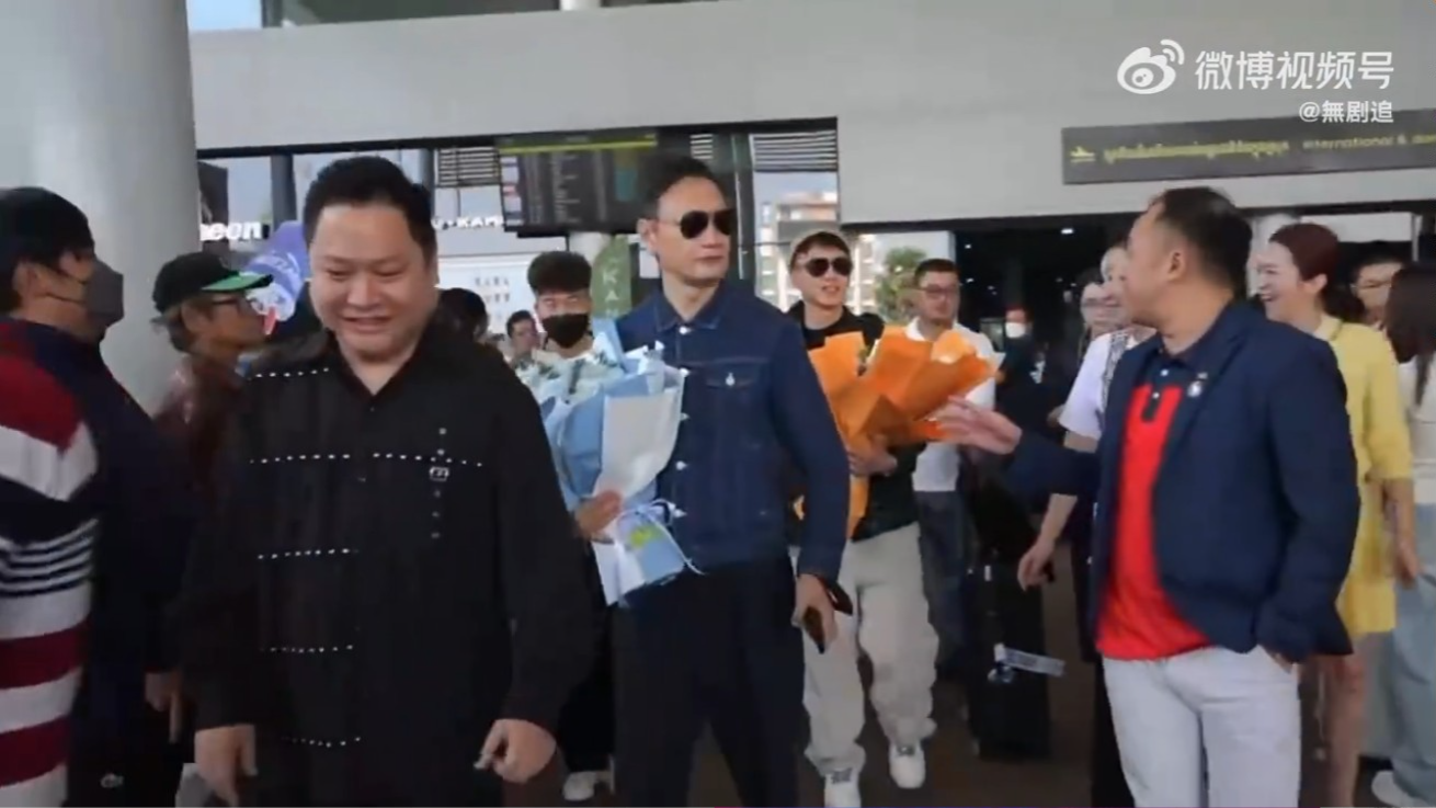 陶大宇、莫家淦到柬埔寨登台,一出機場有專人接機。