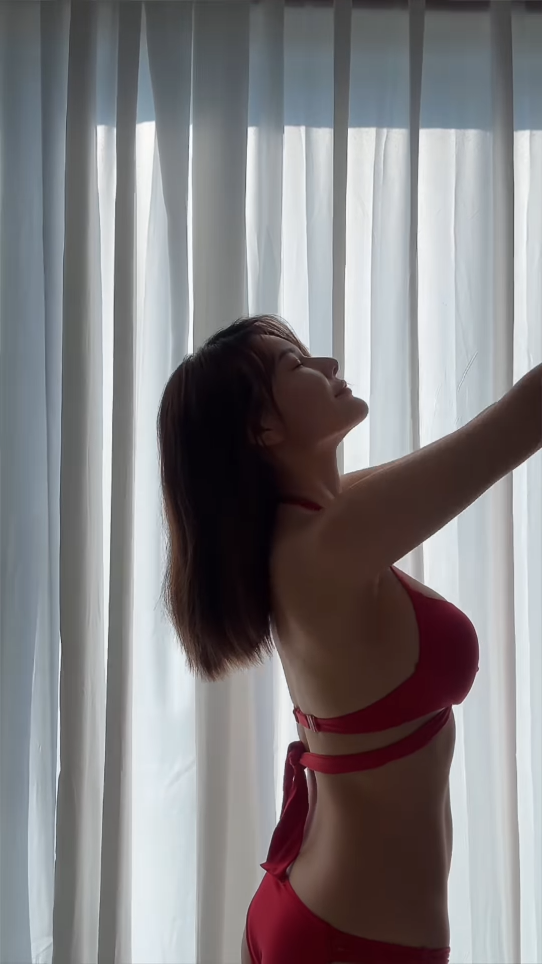 五索生完5個小朋友之後,身材比廿幾歲時更好。