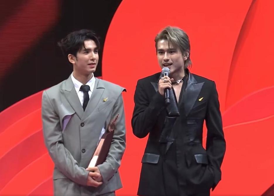 OneUp獲得「叱咤樂壇生力軍組合歌手」銅獎。