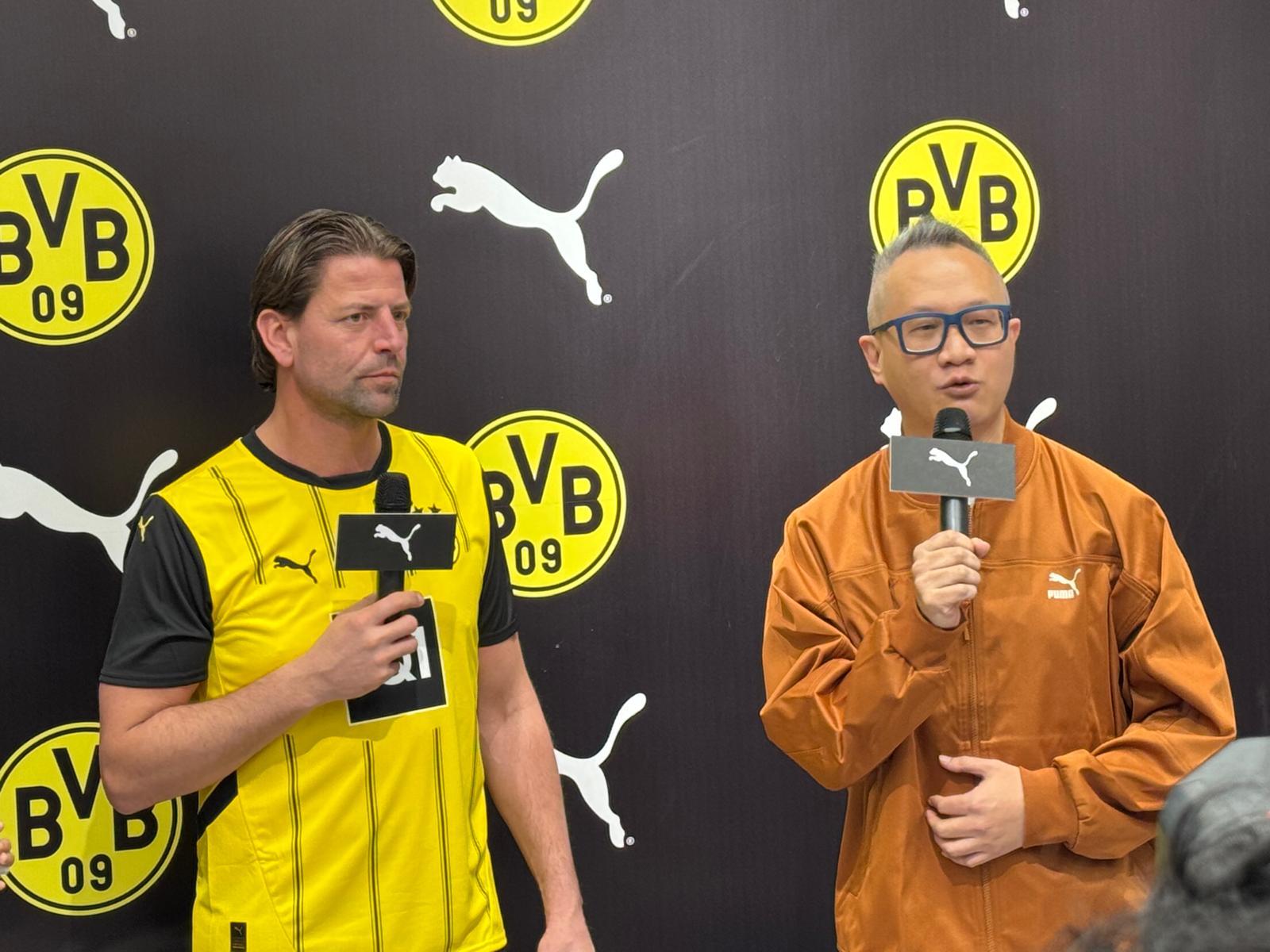 維丹費拿與足球評述員劉舜文交流時,盛讚啟德體育園設施達到世界級水平,能媲美歐洲各大著名球場,包括多蒙特主場西法倫球場。