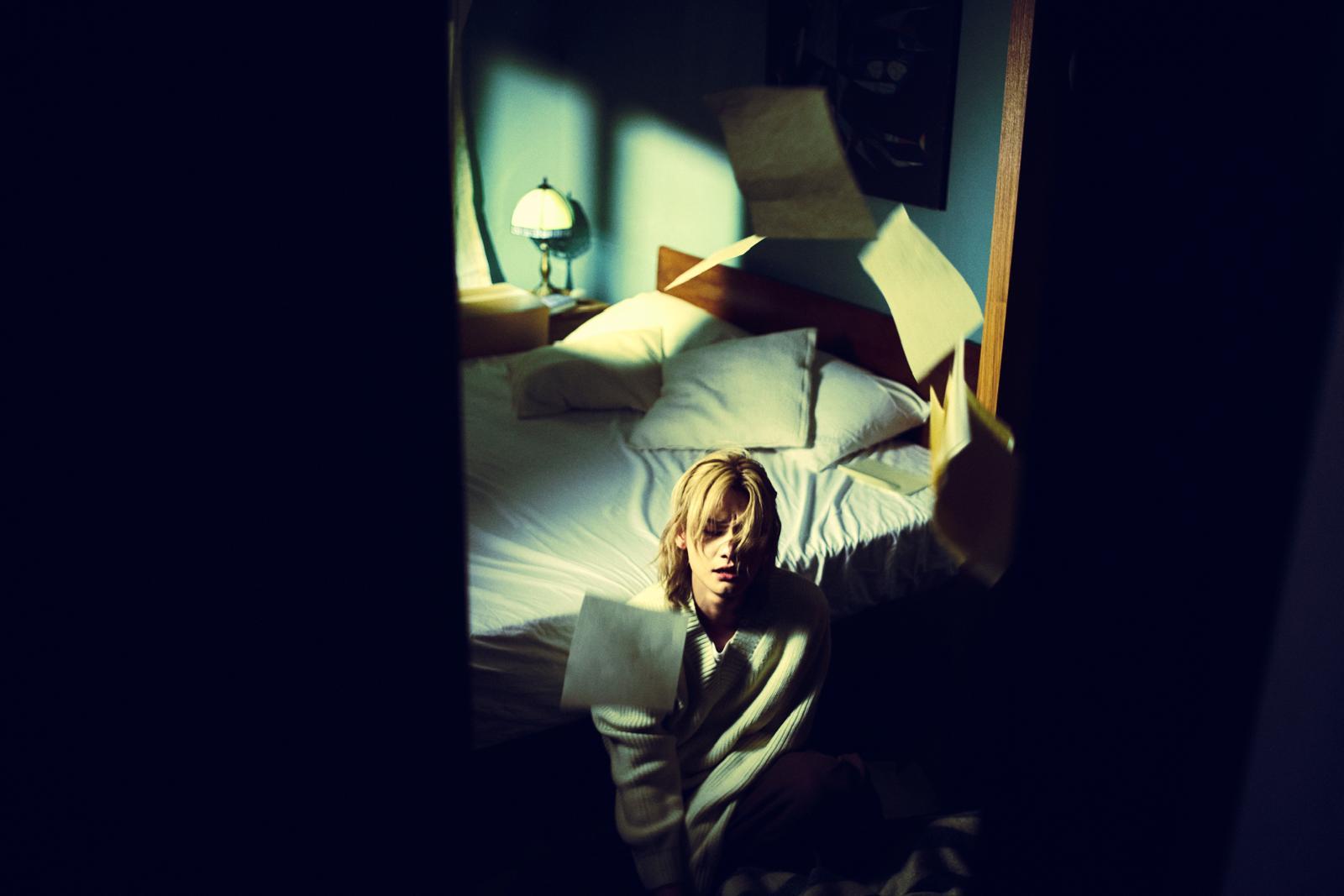 李駿傑Jeremy在新歌《活》演技大爆發,一氣呵成拍喊戲。