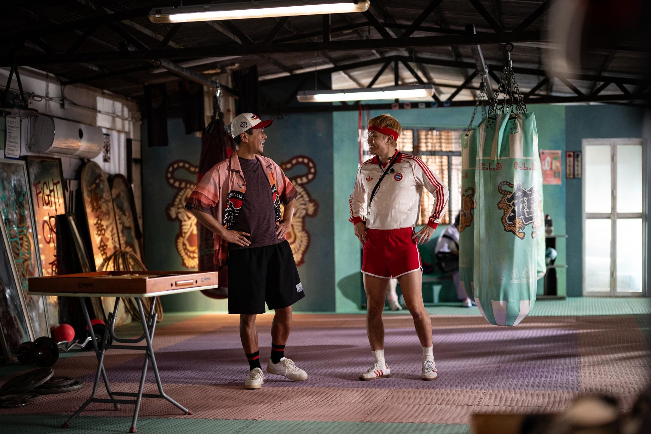 古天樂和胡子彤在賀歲片《臨時決鬥》的造型,令人忍俊不禁。(林靄怡攝)