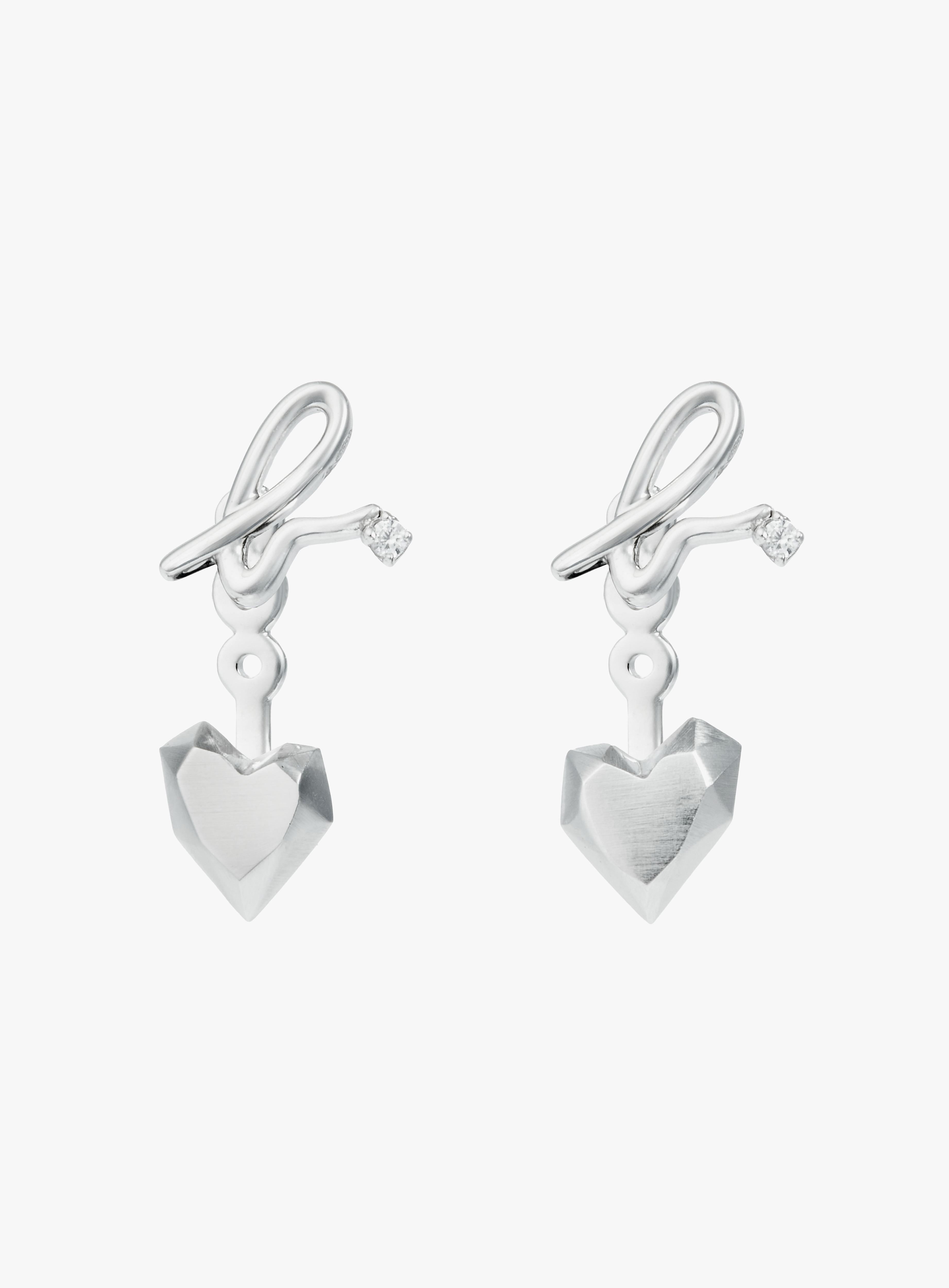 情人節禮物2025|agnès b. Bijoux Carving of Love 心形耳環 $990