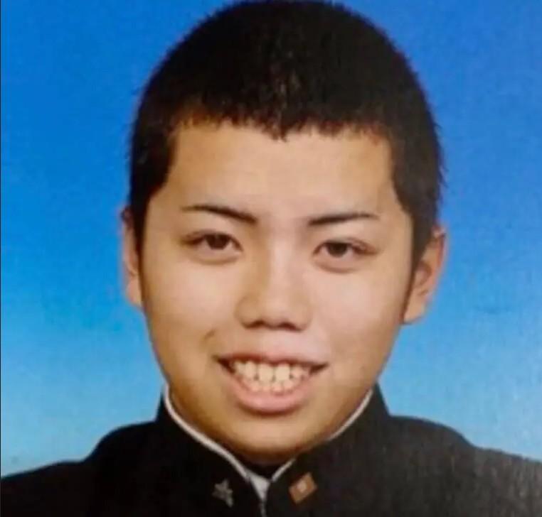 青木歌音原本屬男兒身,22歲接受變性手術。