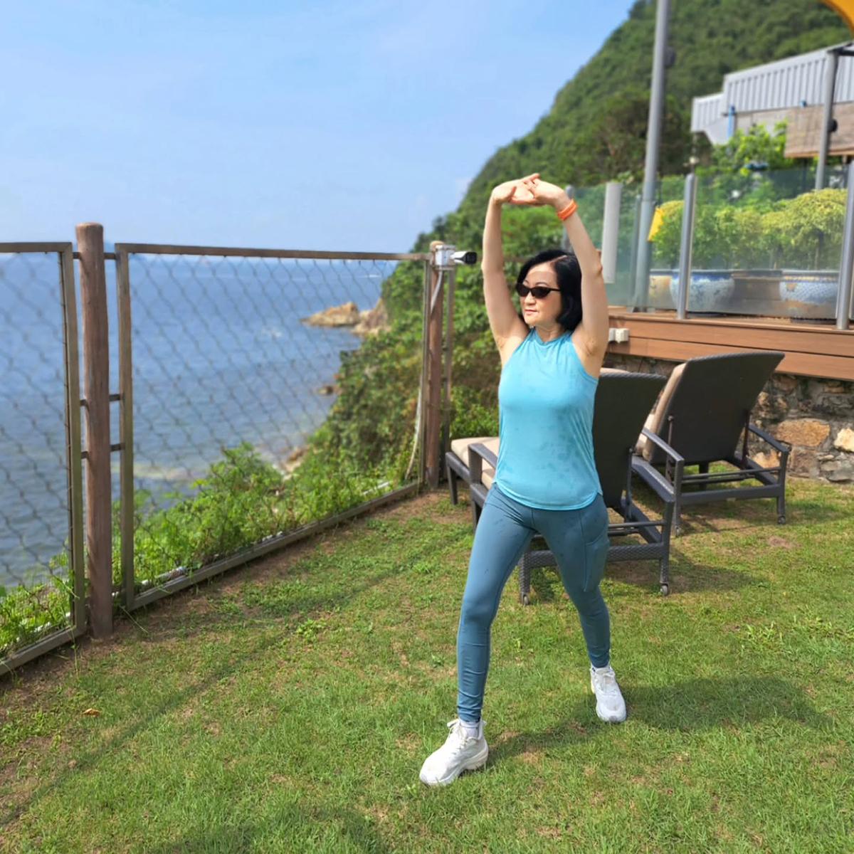 葉劉淑儀不時分享行山照。(葉劉淑儀IG圖片)