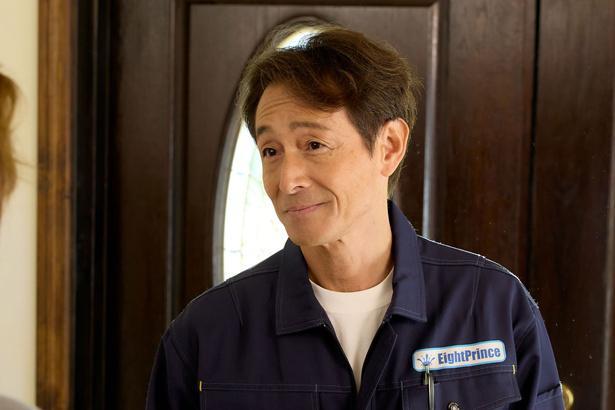 中山美穗在《家政夫三田園》中與吉田榮作扮演初戀情人。